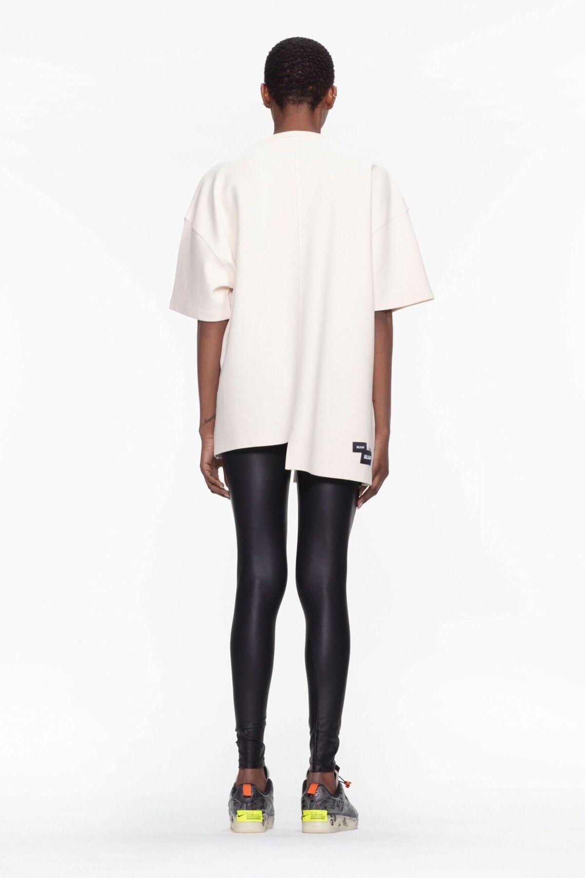 Oversize & Overcut T-Shirt