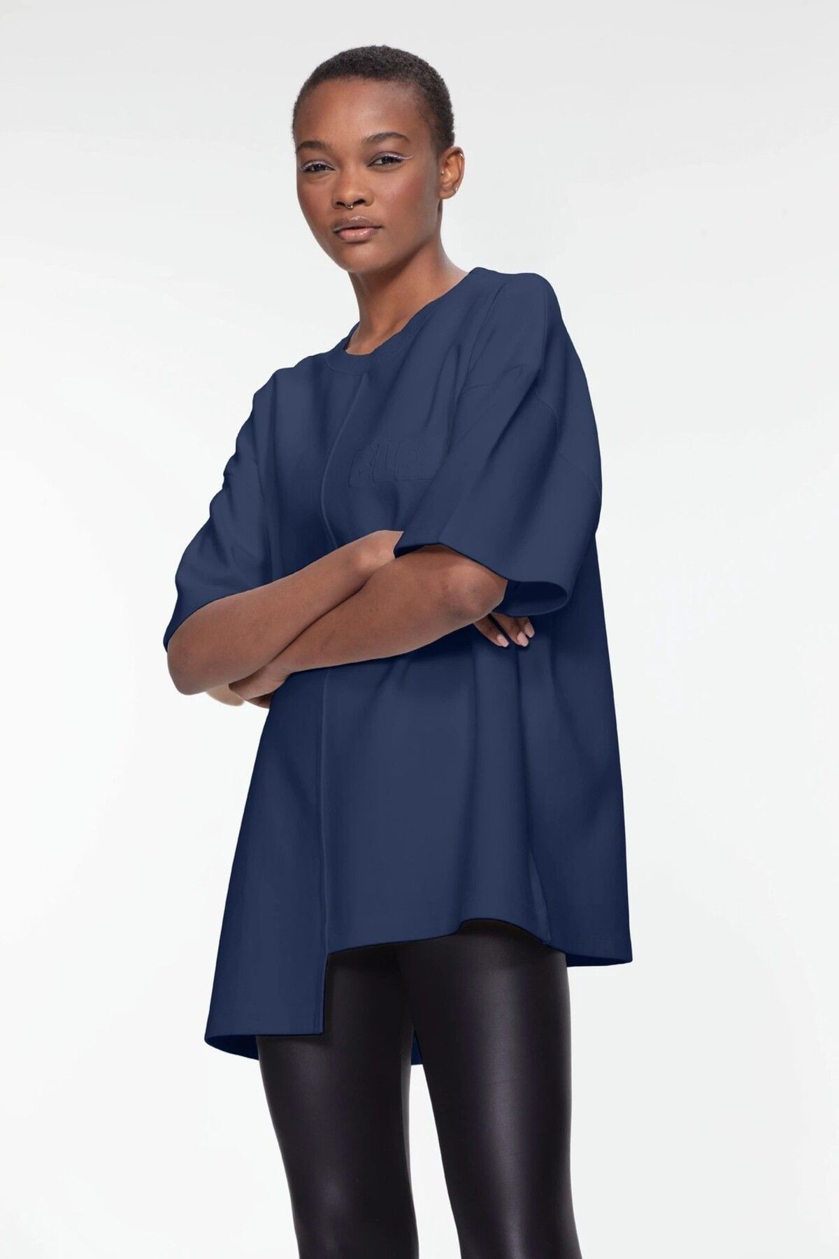 Oversize & Overcut T-Shirt