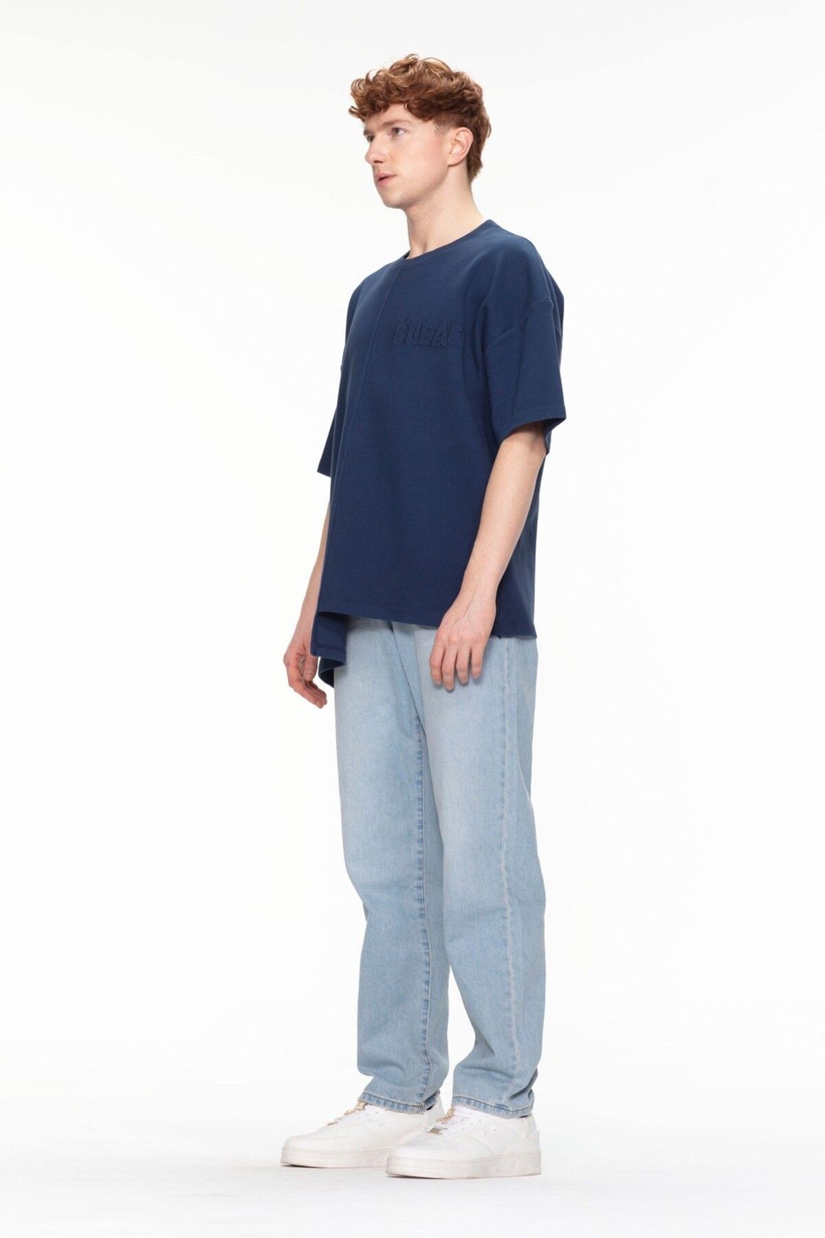 "Oversize & Overcut" T-Shirt