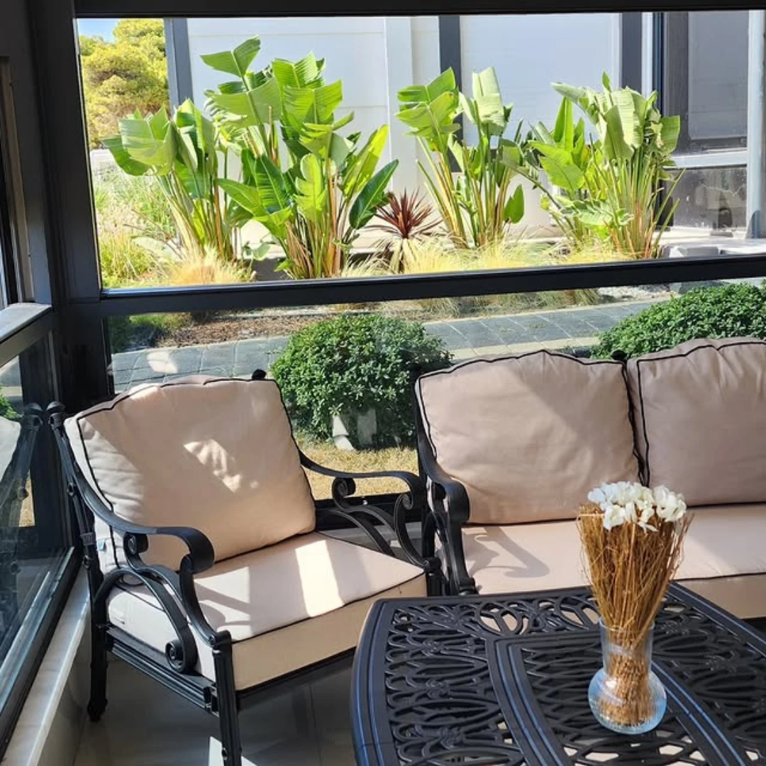 Bodrum Ferforje Görünümlü Balkon Takımı 