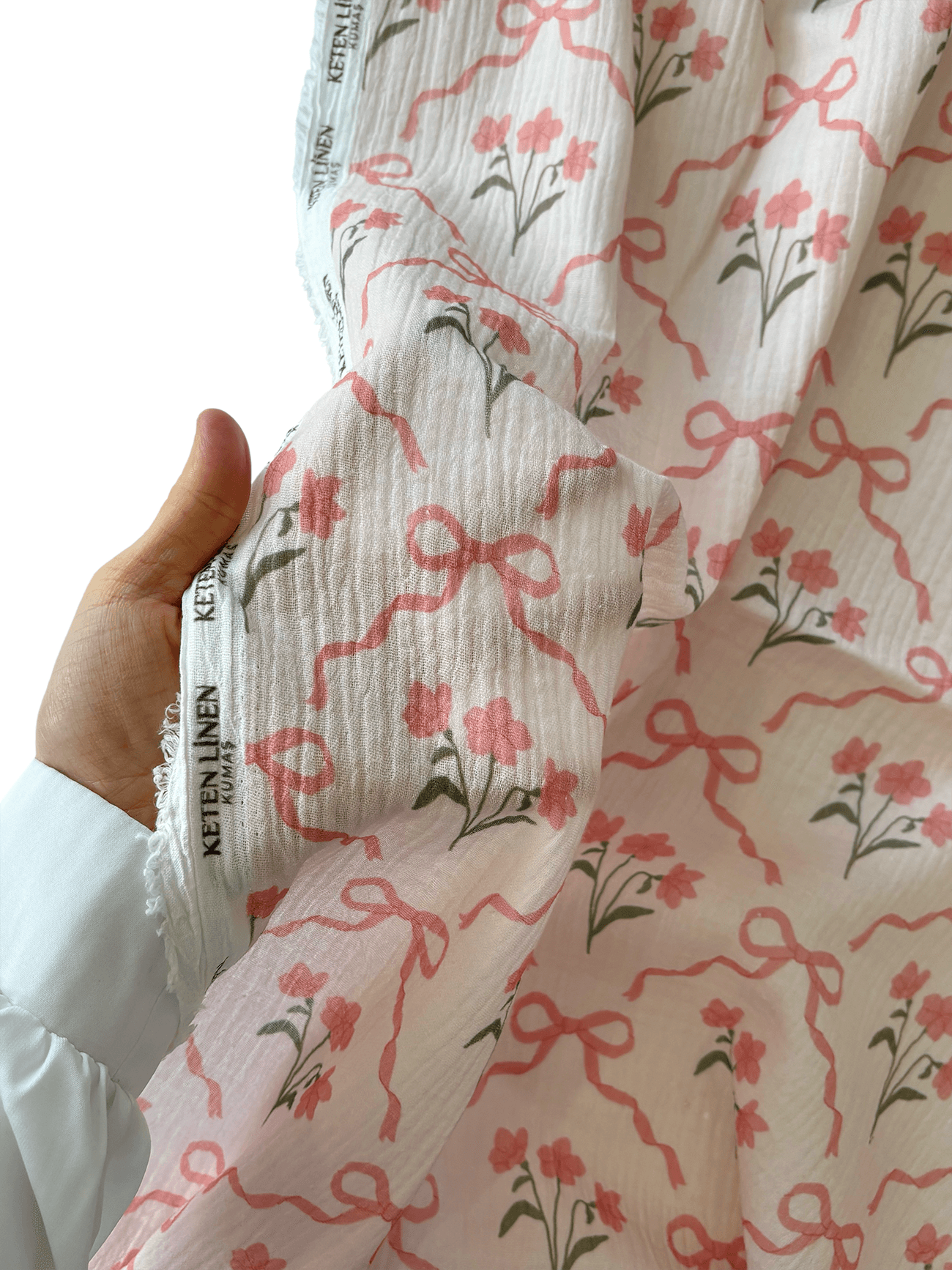 %100 Pamuk Kurdele Desenli Müslin Kumaş 