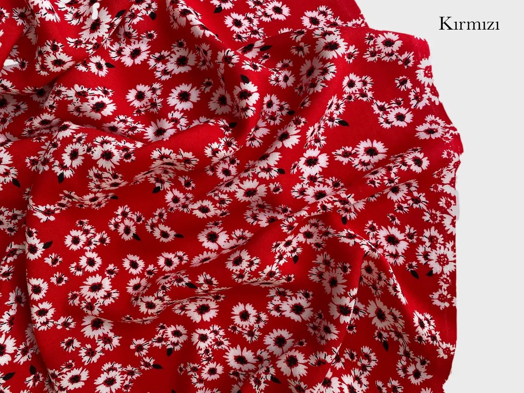 4.5 Metre Viskon Kumaş Kırmızı Papatya 