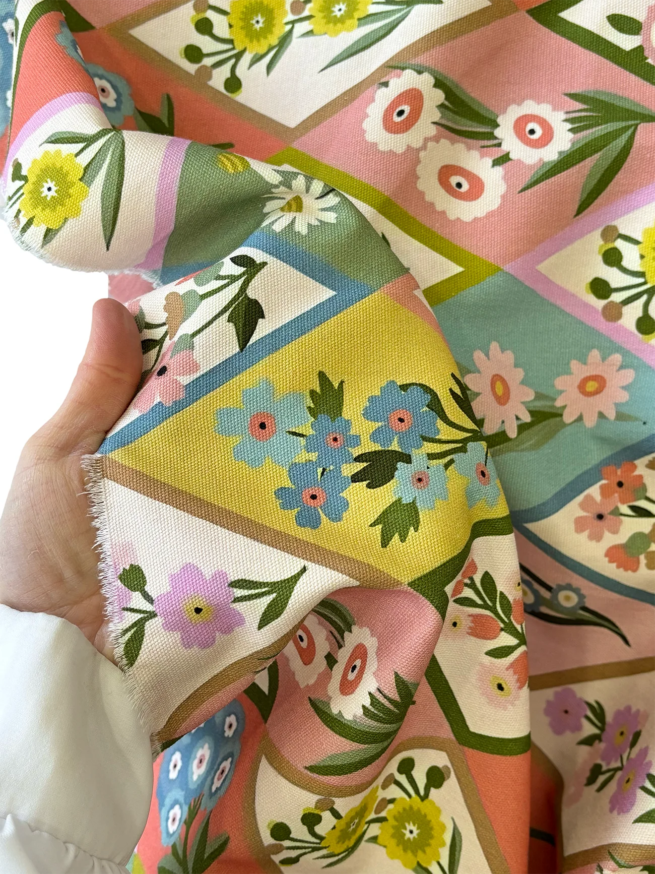 %100 Pamuk Mozaik Çiçek Desenli Kanvas Kumaş 