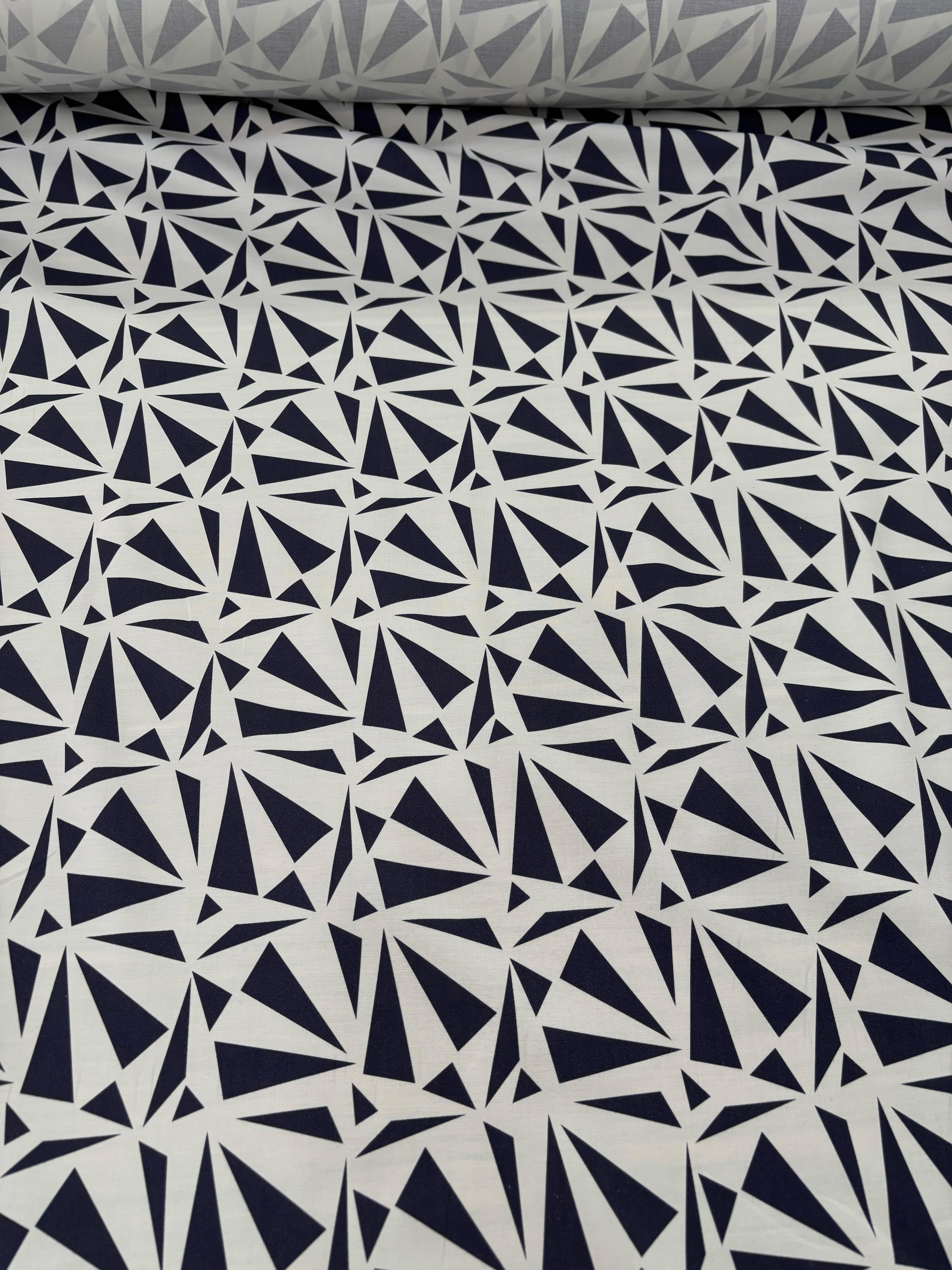 Poplin Likra Kumaş Geometrik Desen 