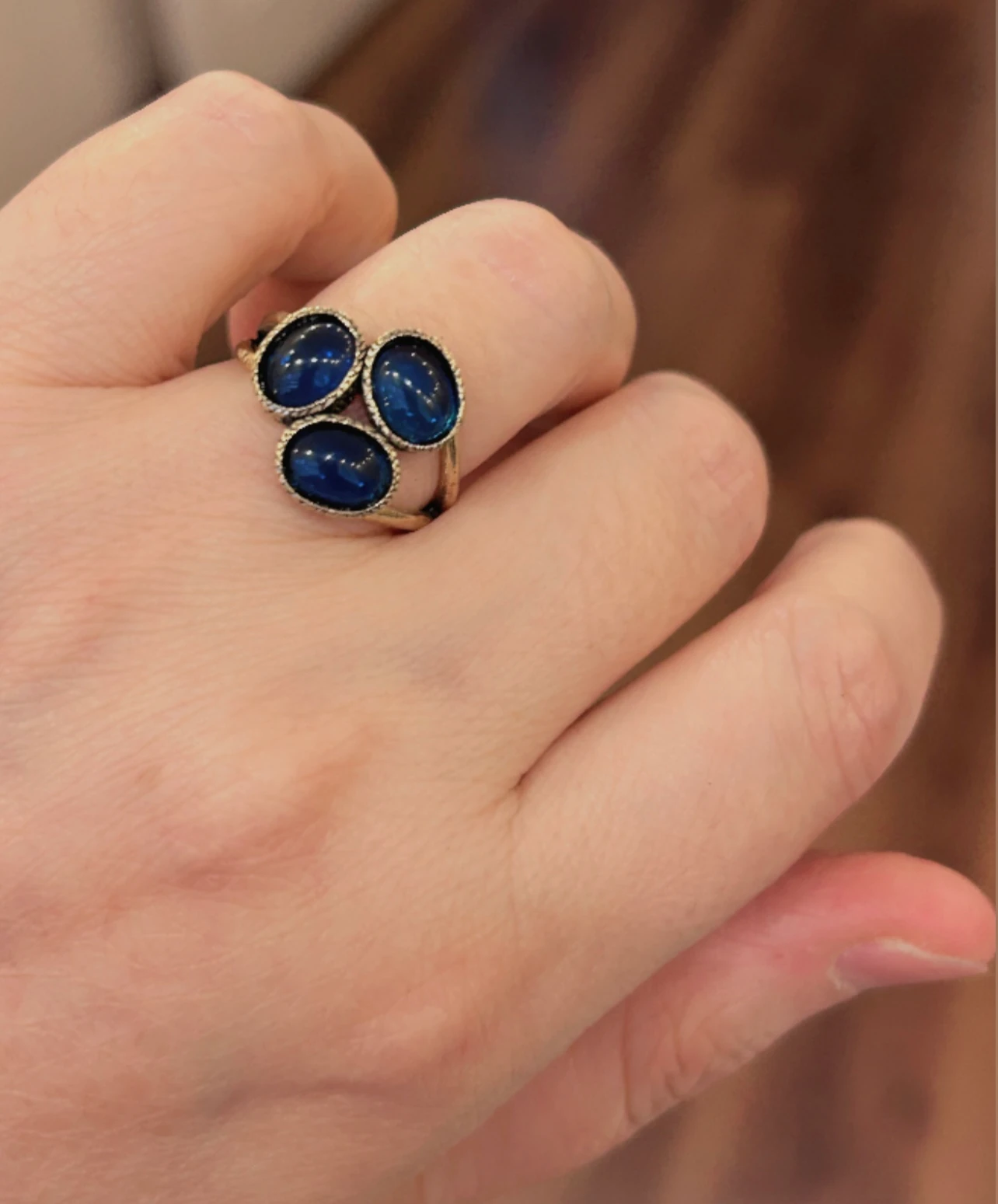 3 Damla Safir Taşlı Yüzük