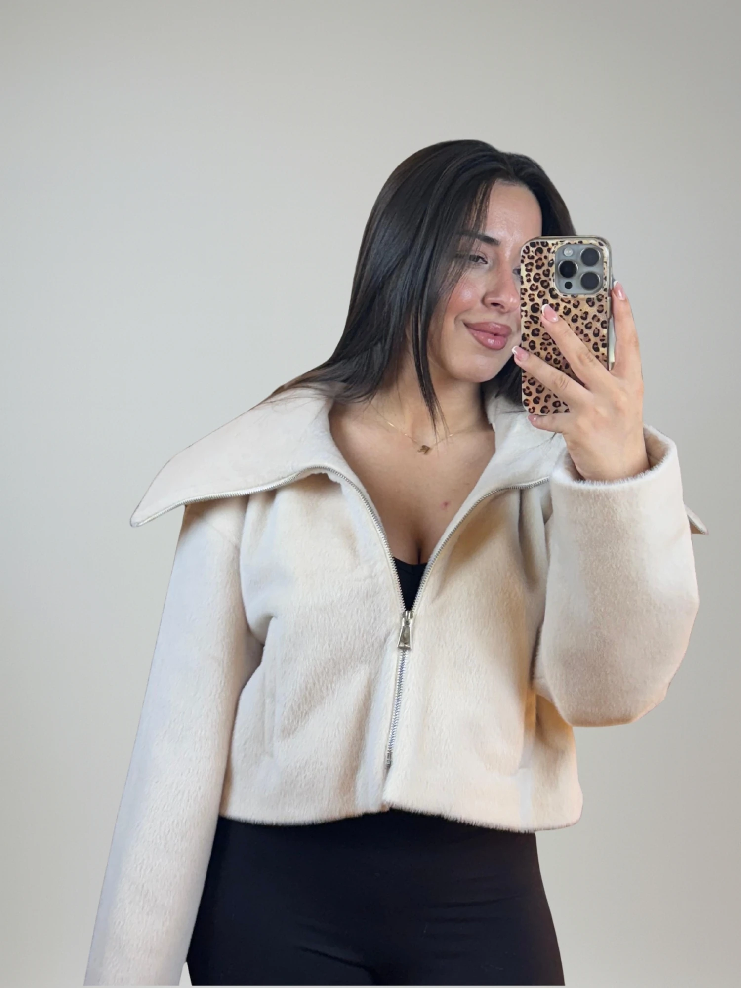 Boydan Fermuarlı Ekru Kısa Kürk