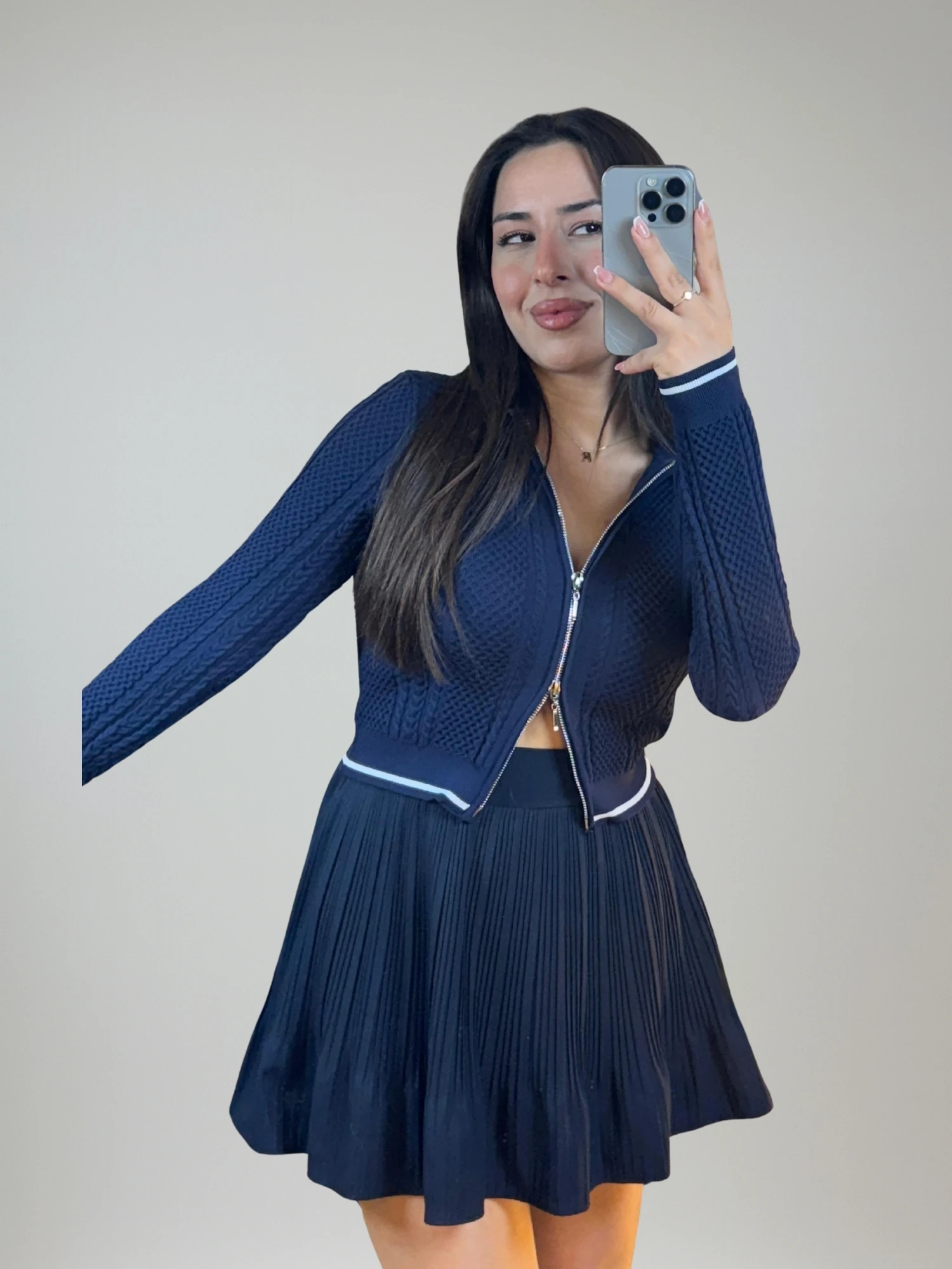 Ön Fermuarlı Lacivert Hırka