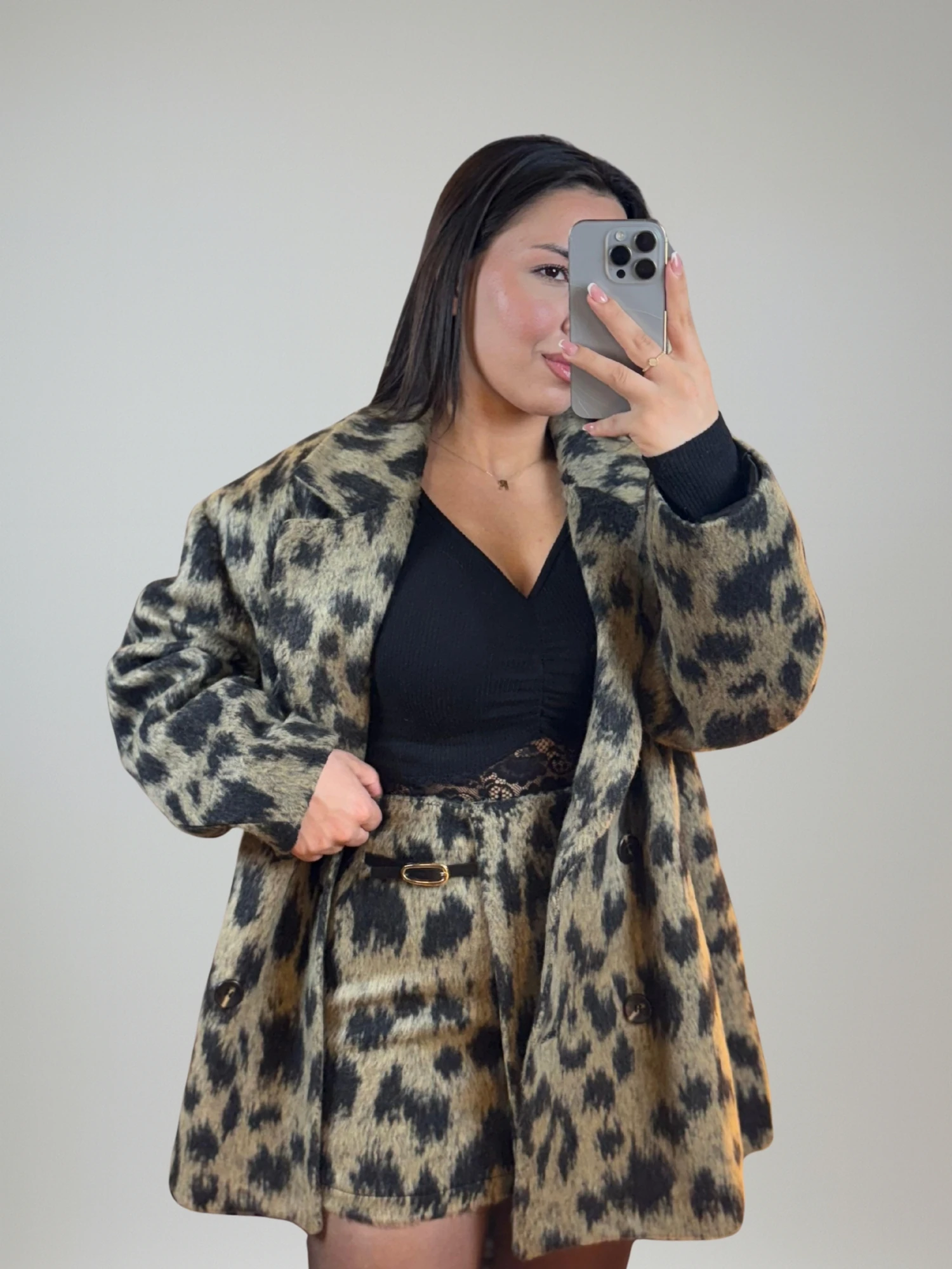 Leopar Desen Şort Etek ve Ceket Takımı