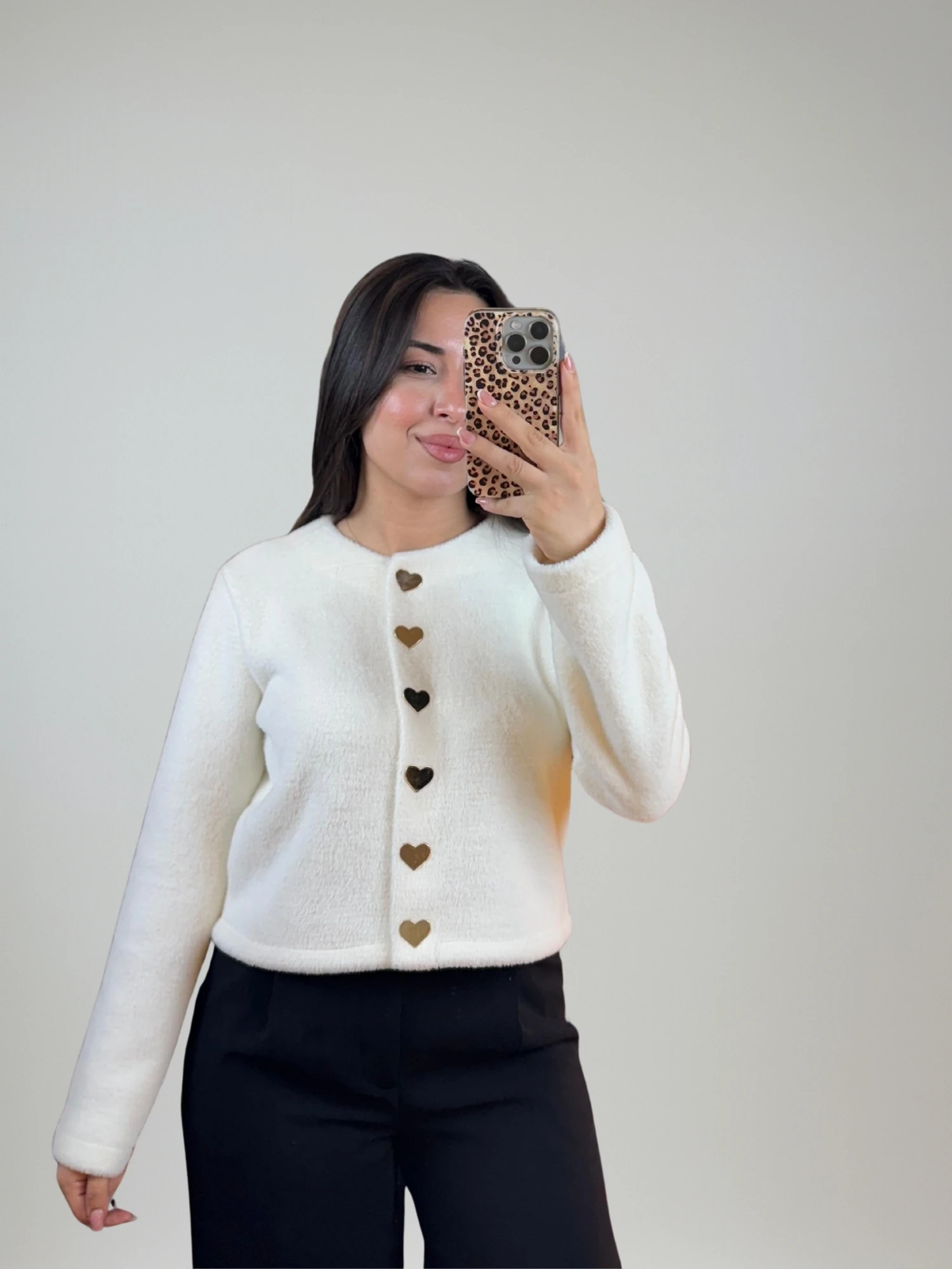 Ekru Kalp Düğmeli Hırka