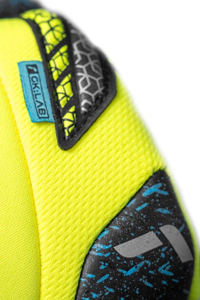 Reusch Attrakt Fusion Guardian  Profesyonel kaleci eldiveni