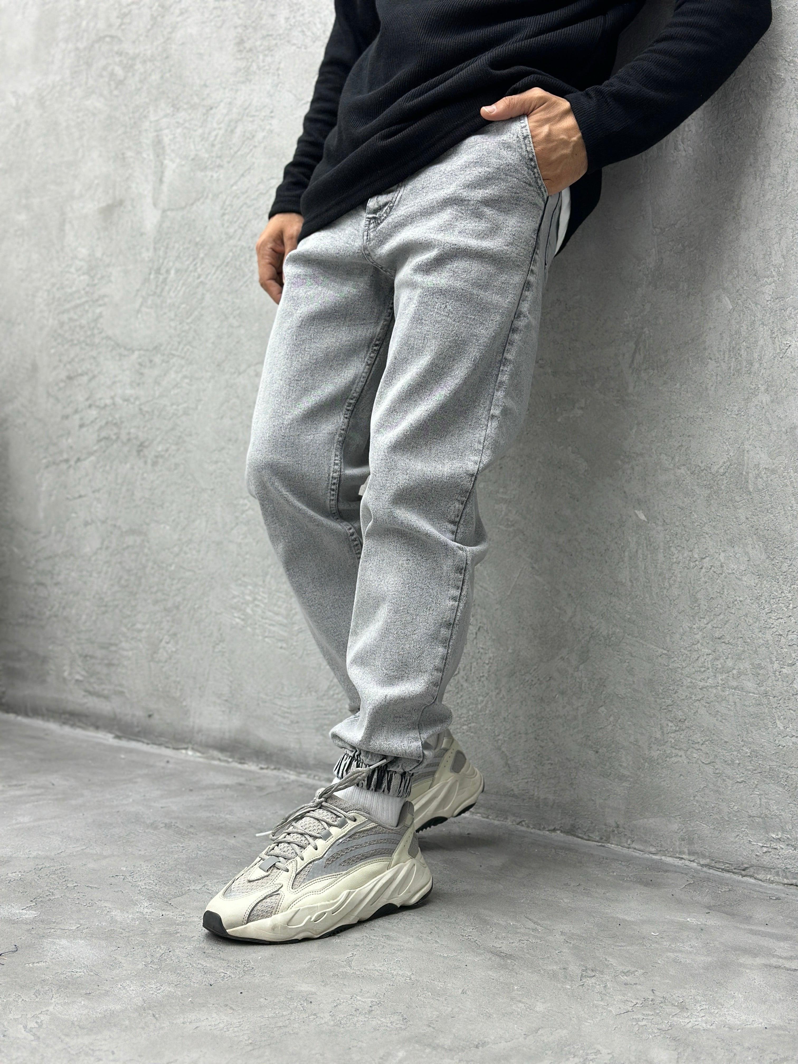 P365 Gri Lastik Paça Pantolon