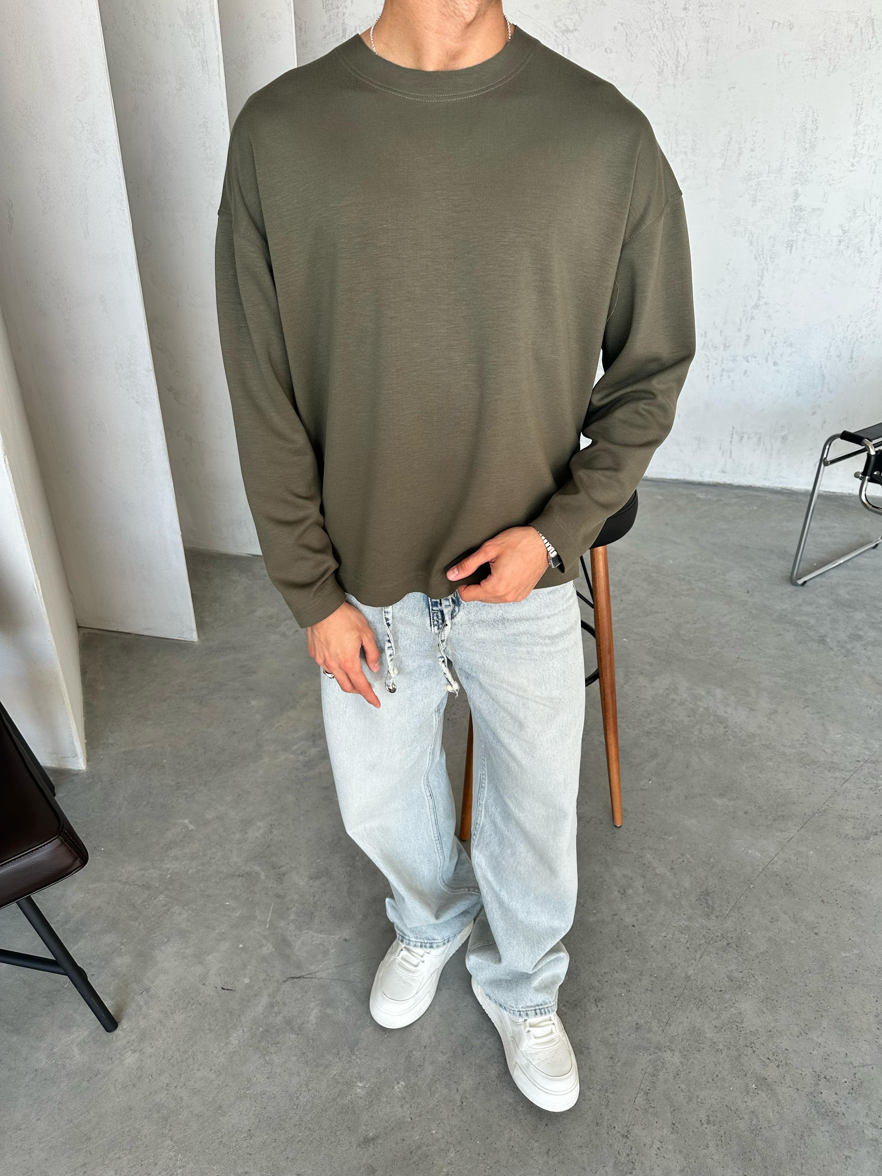 TR1022 Oversize Modal Kumaş Sweat Haki
