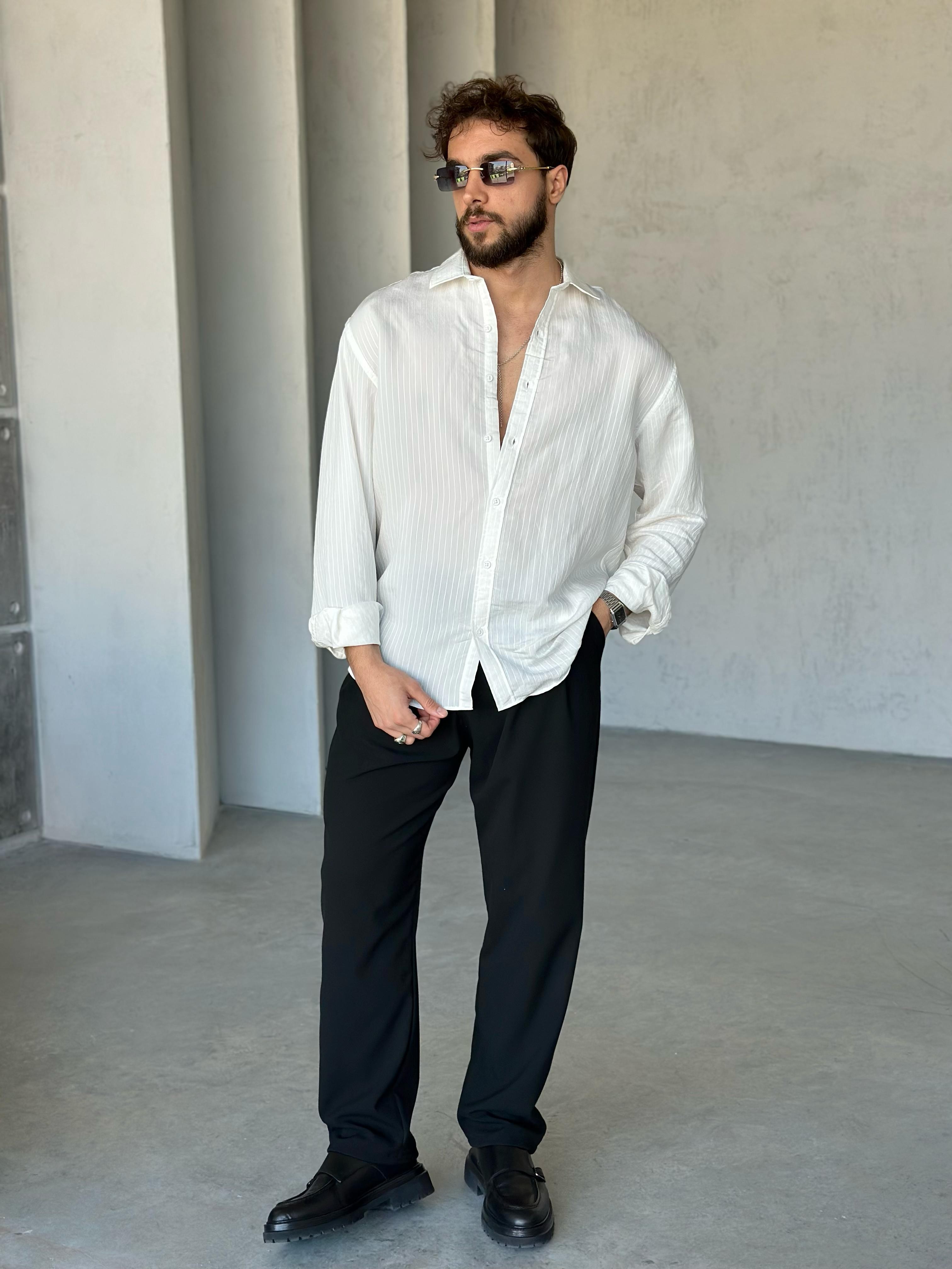 Oversize Dikey Çizgili Beyaz Modal Gömlek