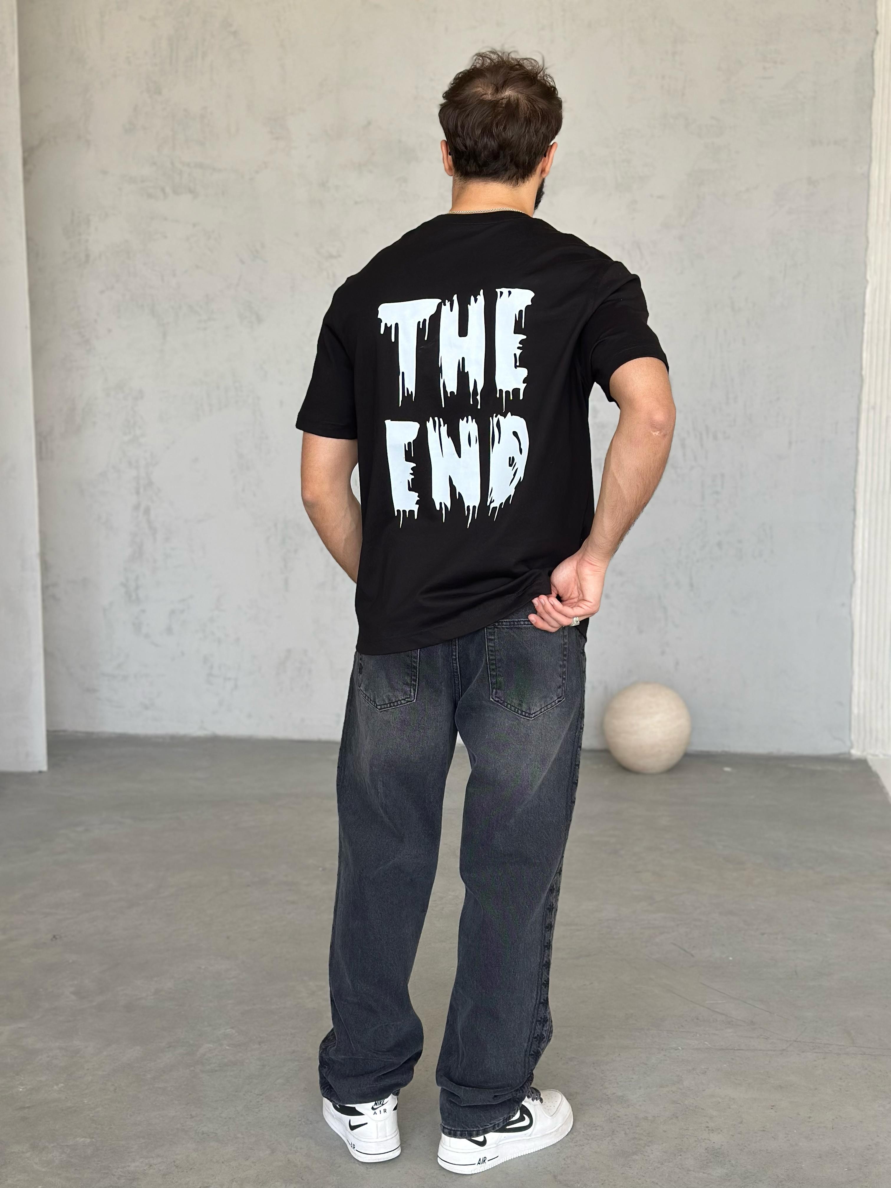 T2002 The End T-shirt 