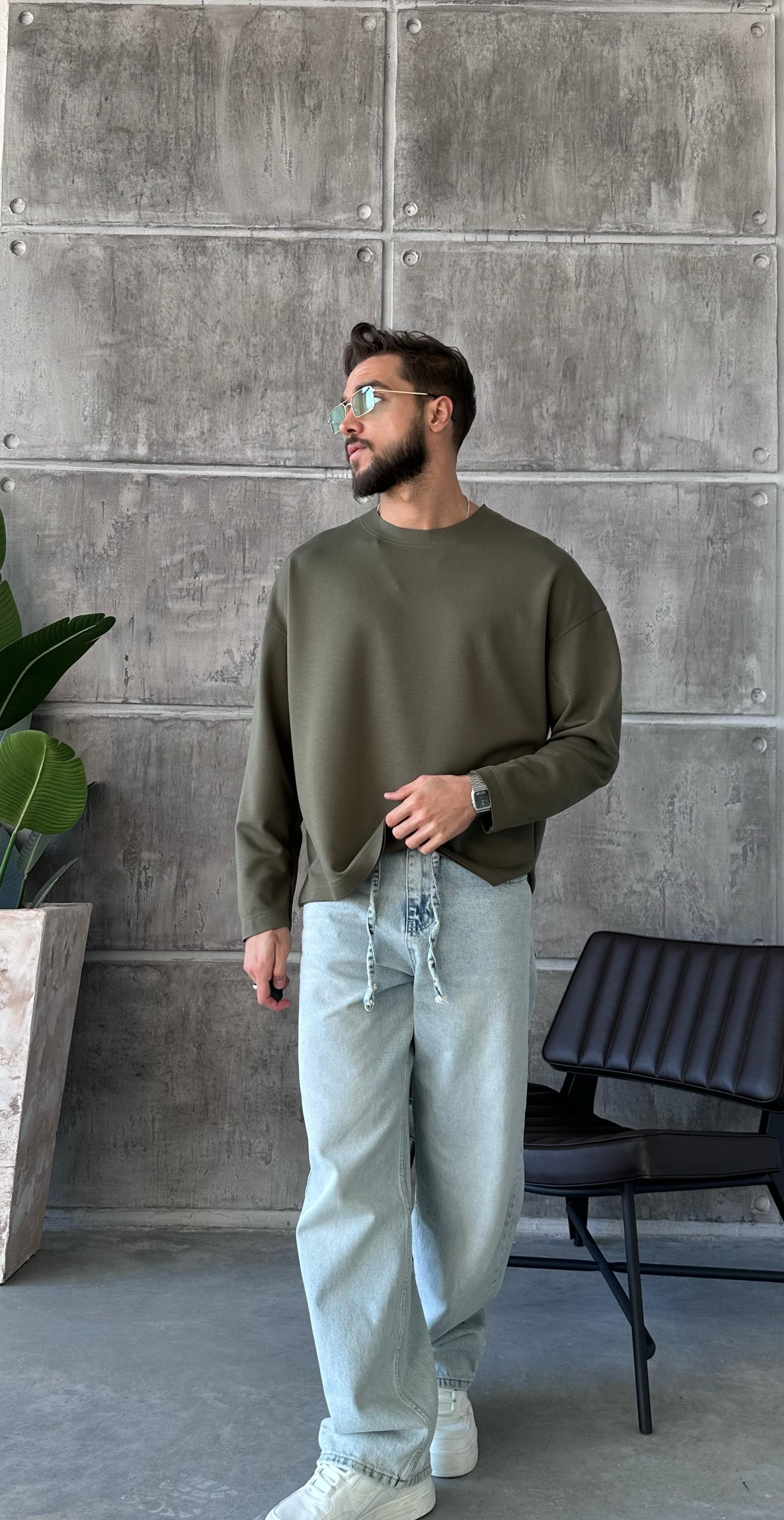 TR1022 Oversize Modal Kumaş Sweat Haki