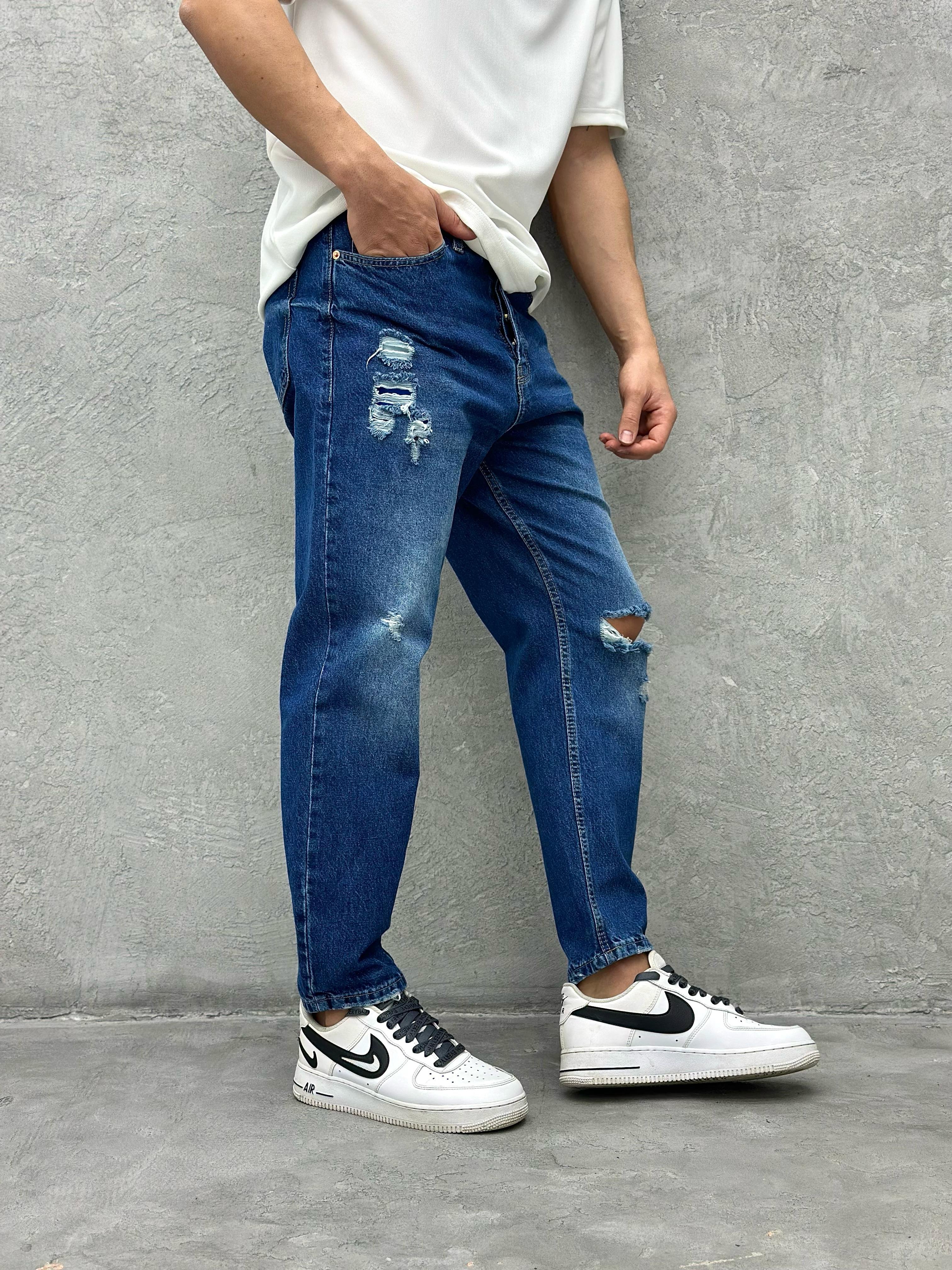 P419 Diz Yırtık Mavi Boyfriend Pantolon
