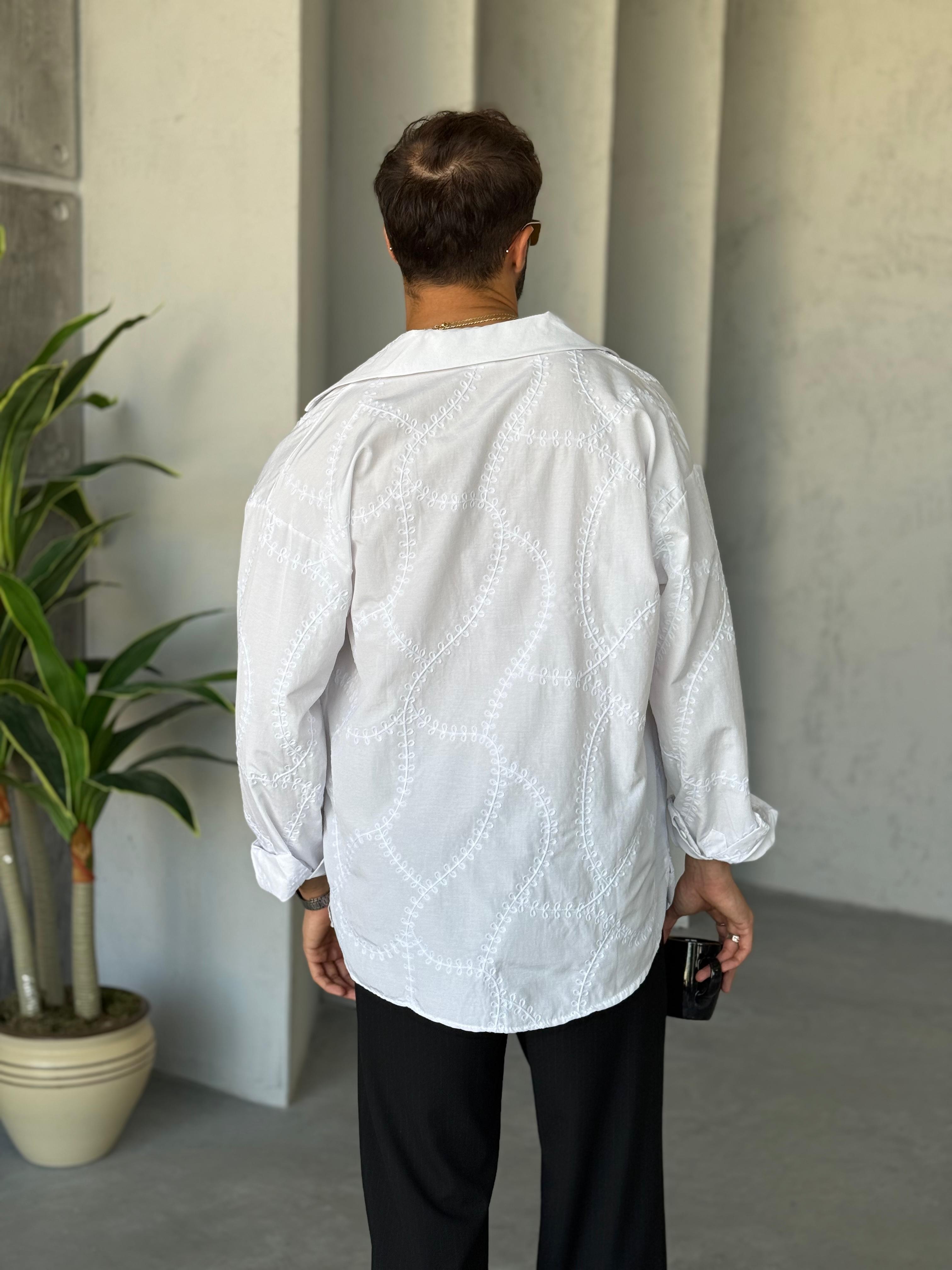 GM1090 Nakış Detaylı Oversize Gömlek Beyaz