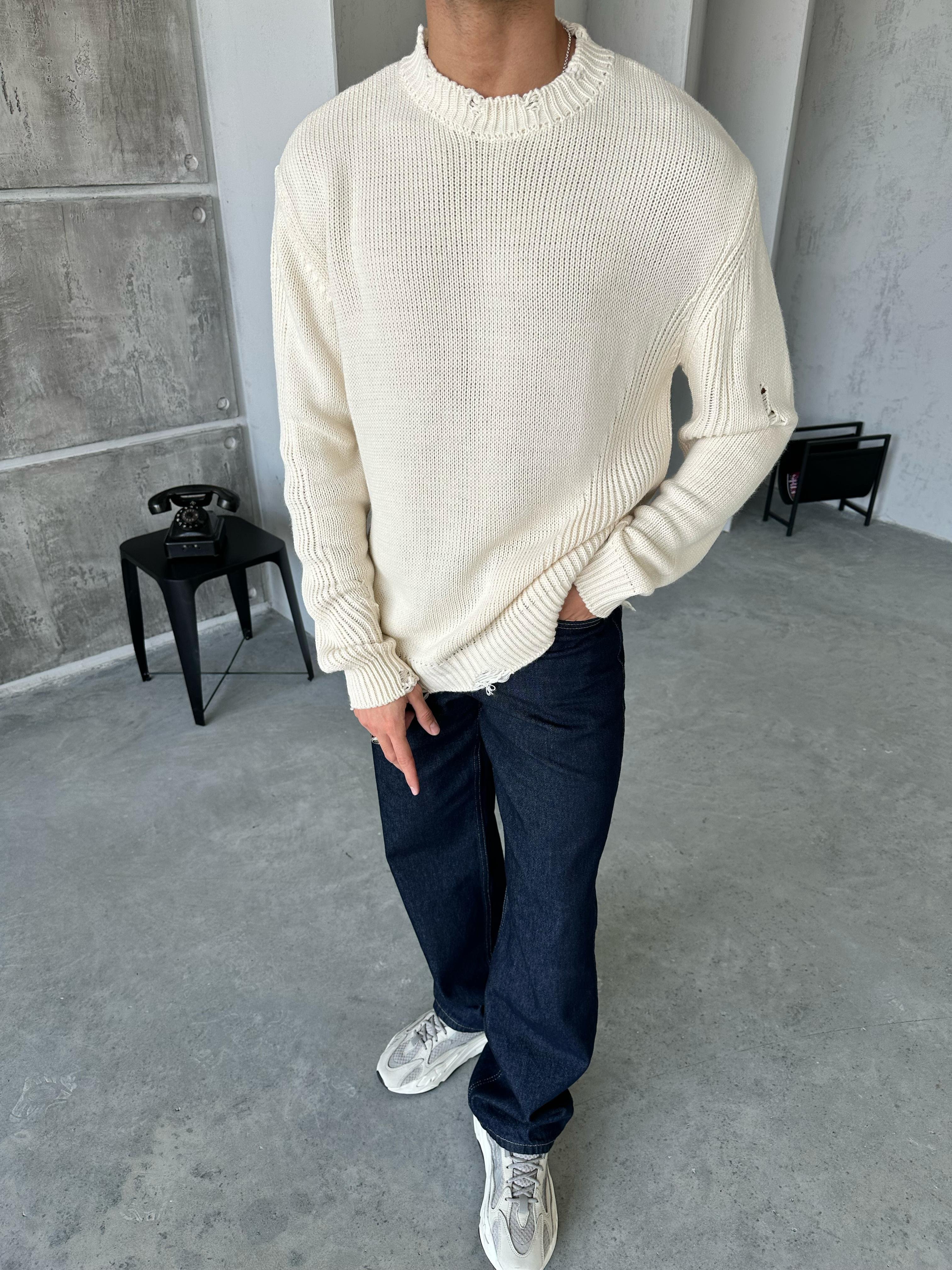 TR1033 OVERSIZE YIRTIK DETAYLI TRİKO KREM