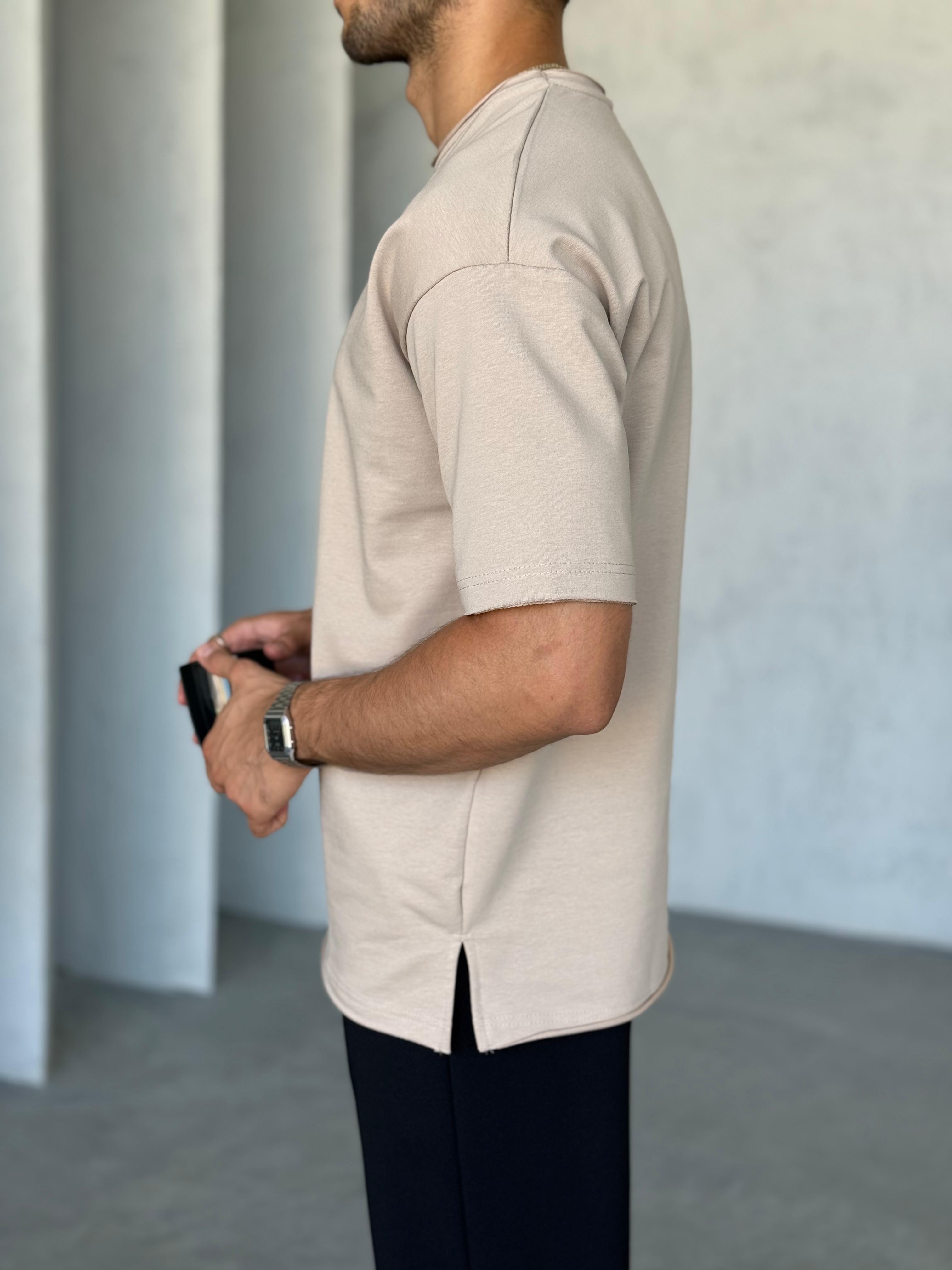T6662 Yan Yırtmaçlı Oversize T-shirt Bej