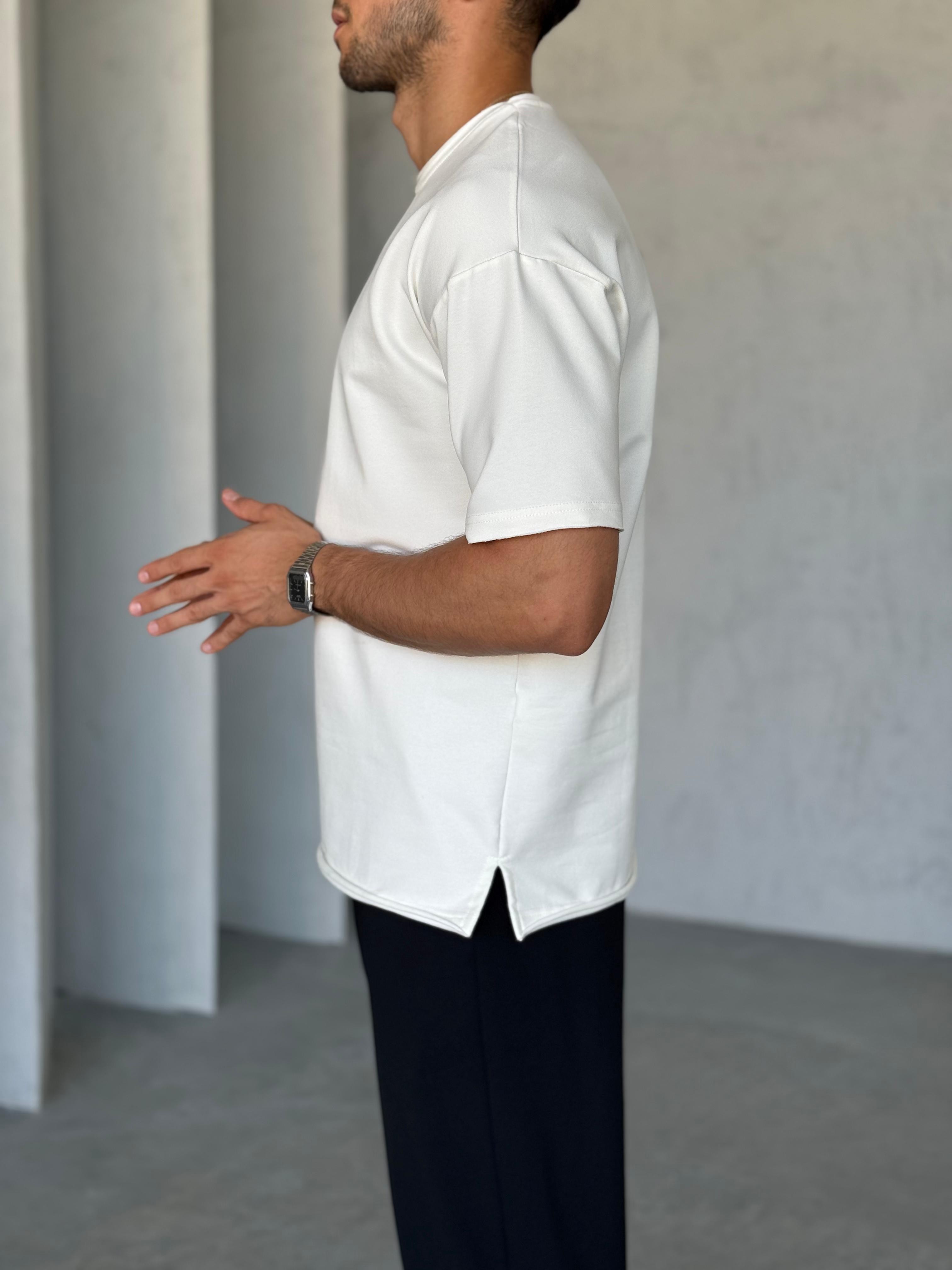 T6661 Yan Yırtmaçlı Oversize T-shirt Beyaz