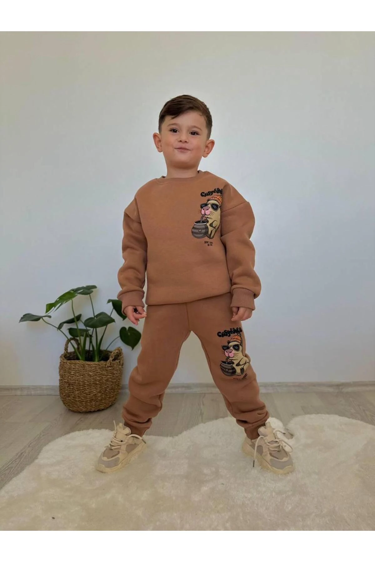 Erkek Çocuk CapyBara Baskılı Eşofman Takımı Alt Üst Takım