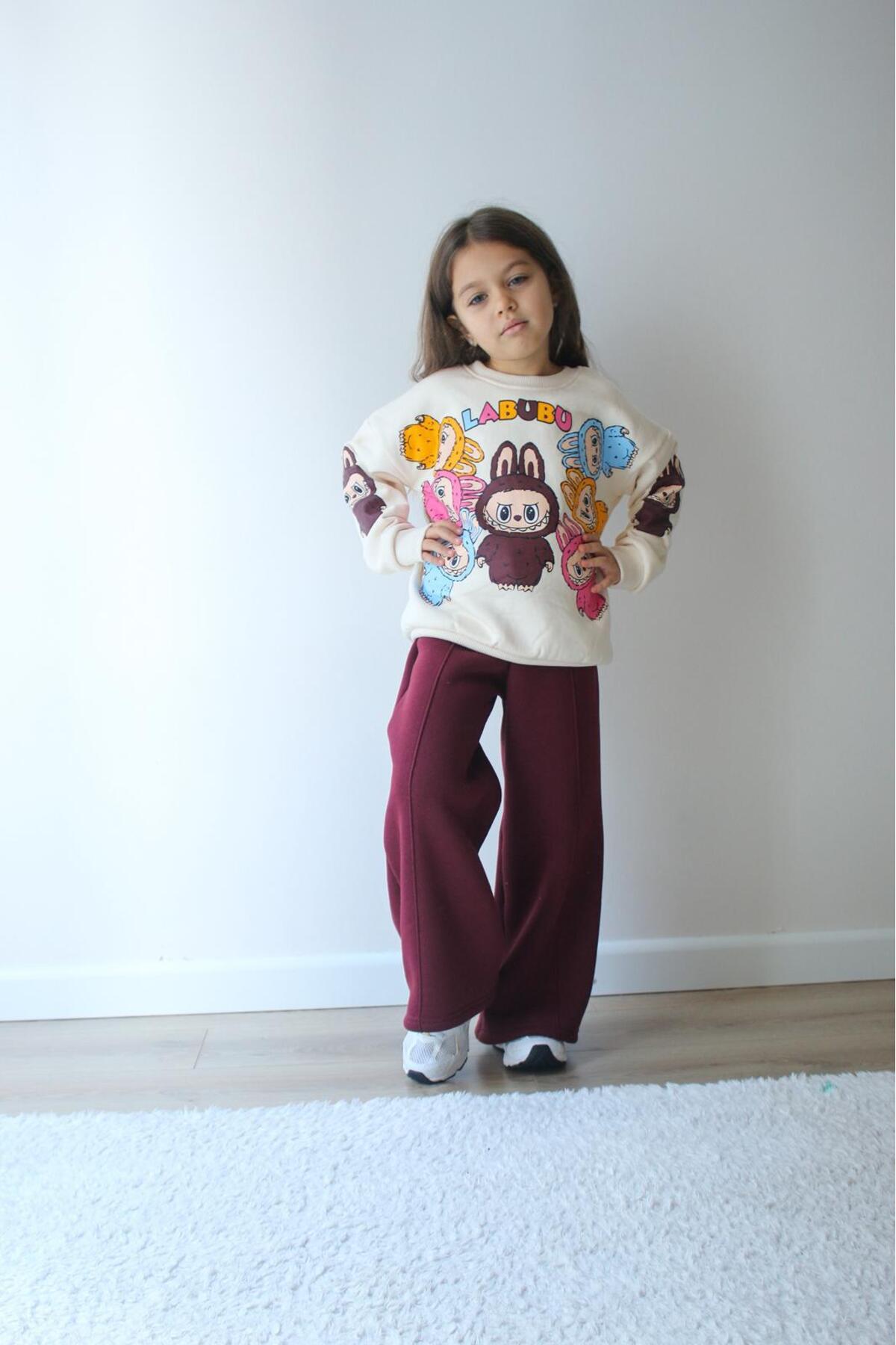 Kız Çocuk Krem Labubu Baskılı Eşofman Takımı Alt Üst Takımı