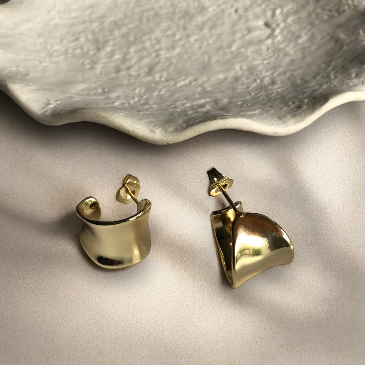 Cess Gold Küpe
