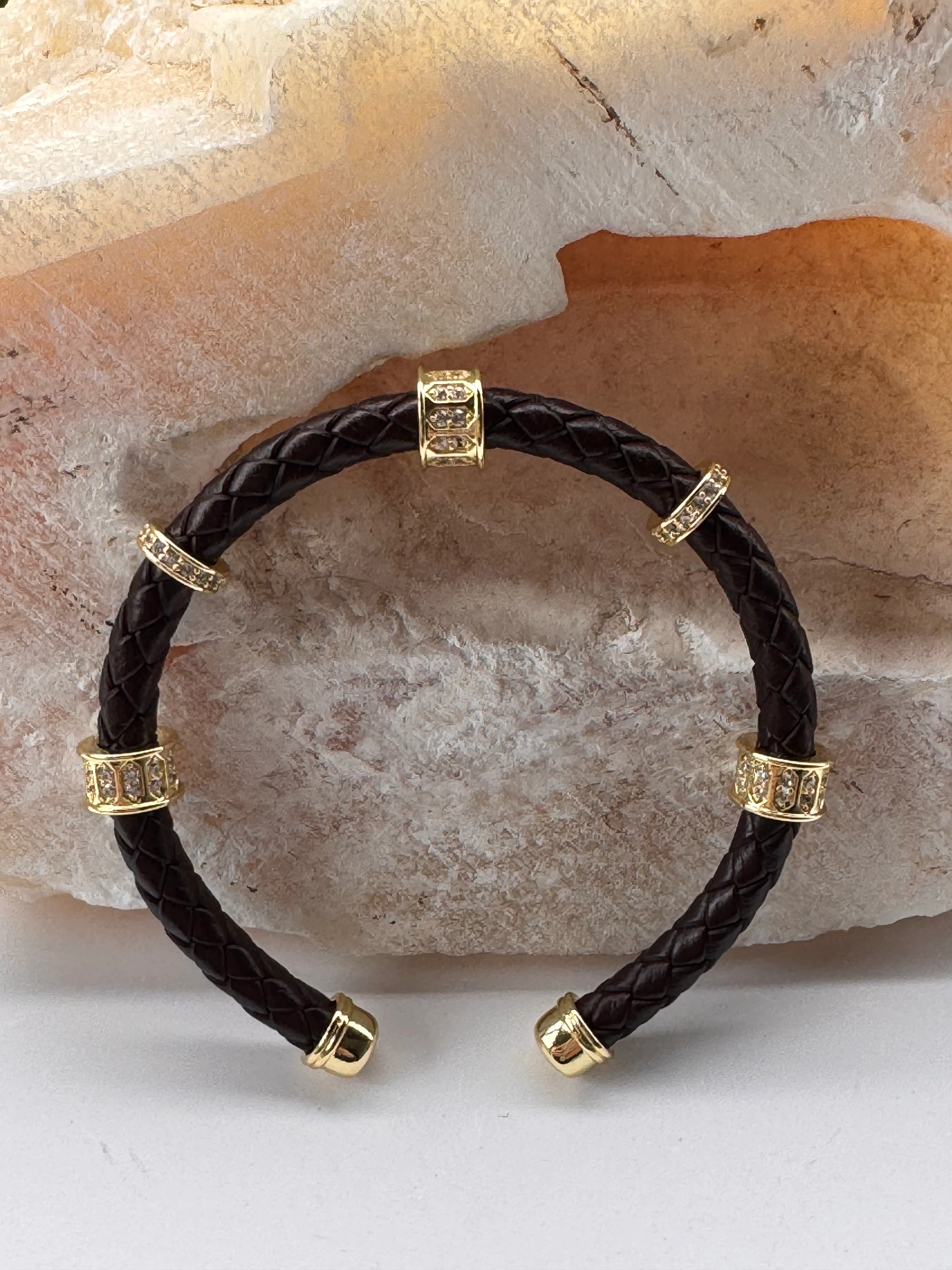 Deri Görünümlü Bileklik