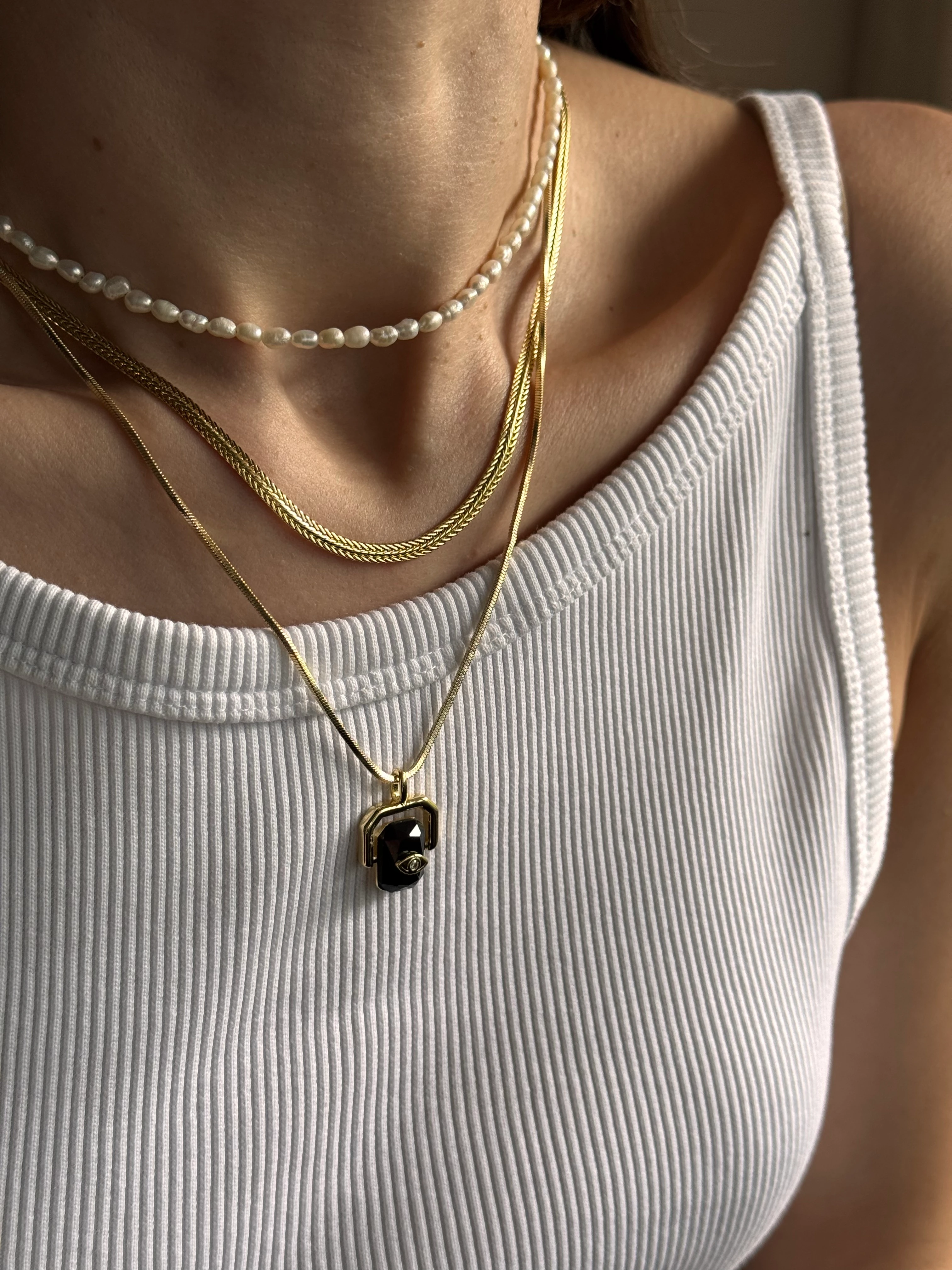 Madlen İnci Kombini