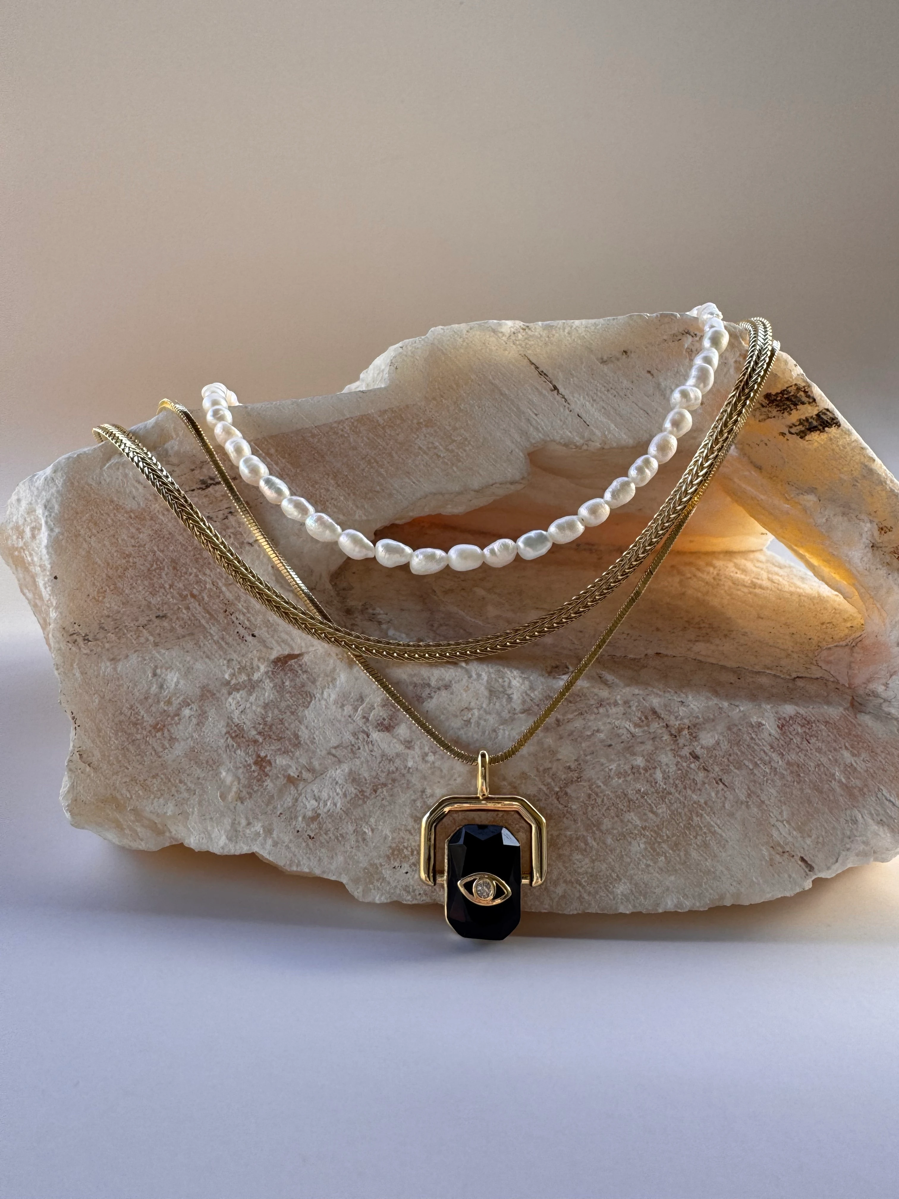 Madlen İnci Kombini