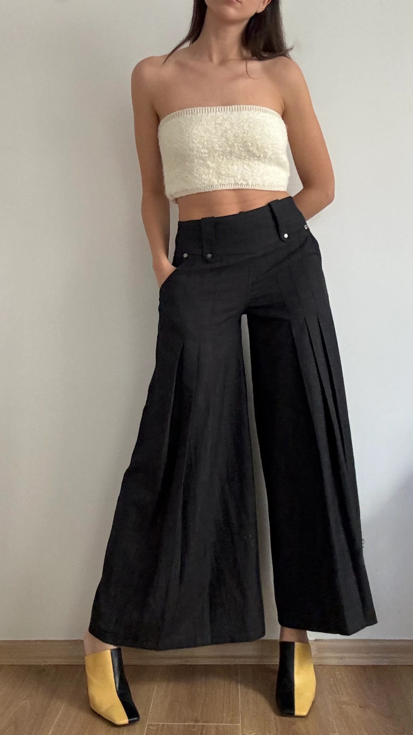 Pileli Geniş Paça Pantolon 