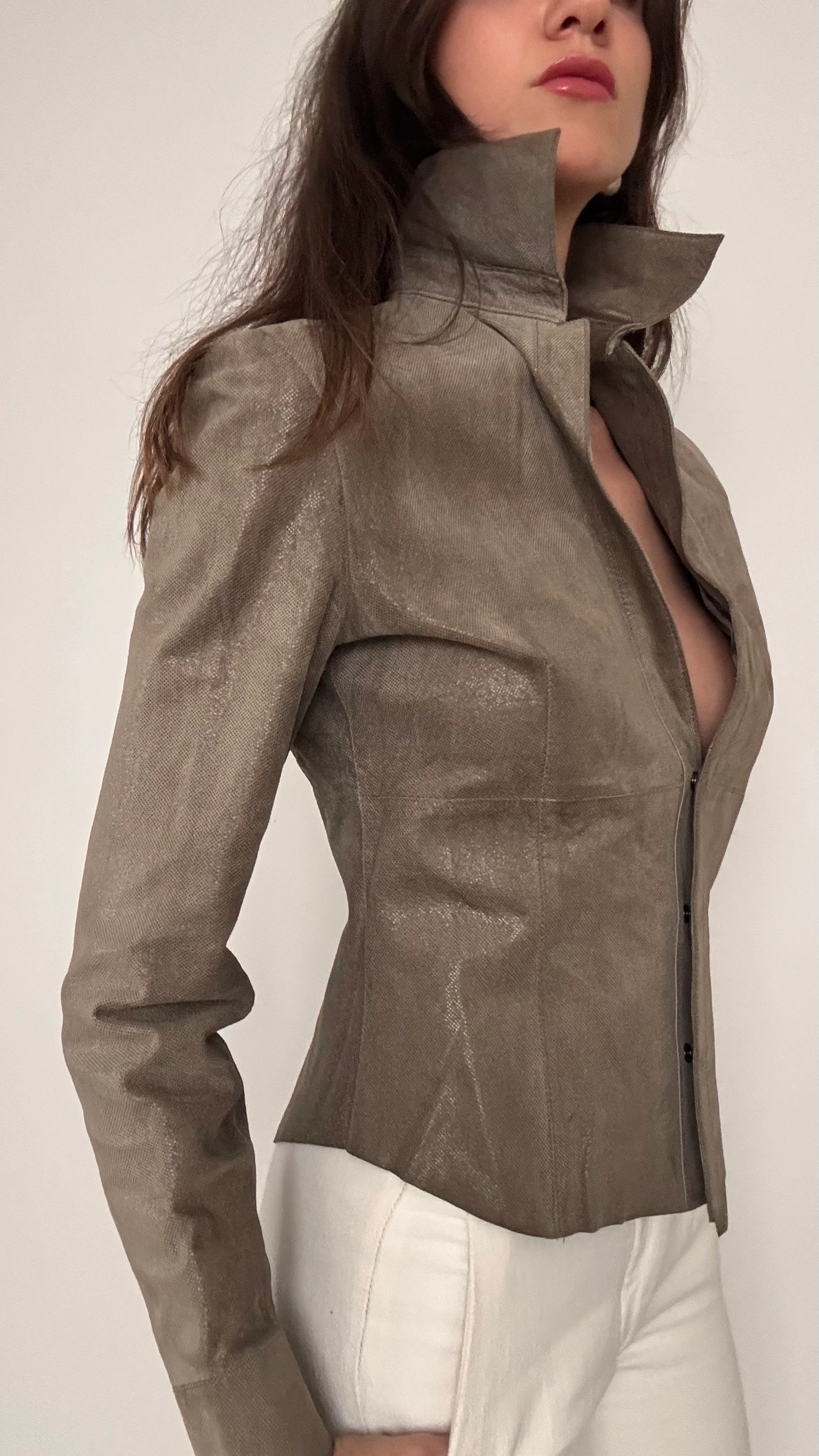 Metalik Bronz Yansımalı Deri Ceket 