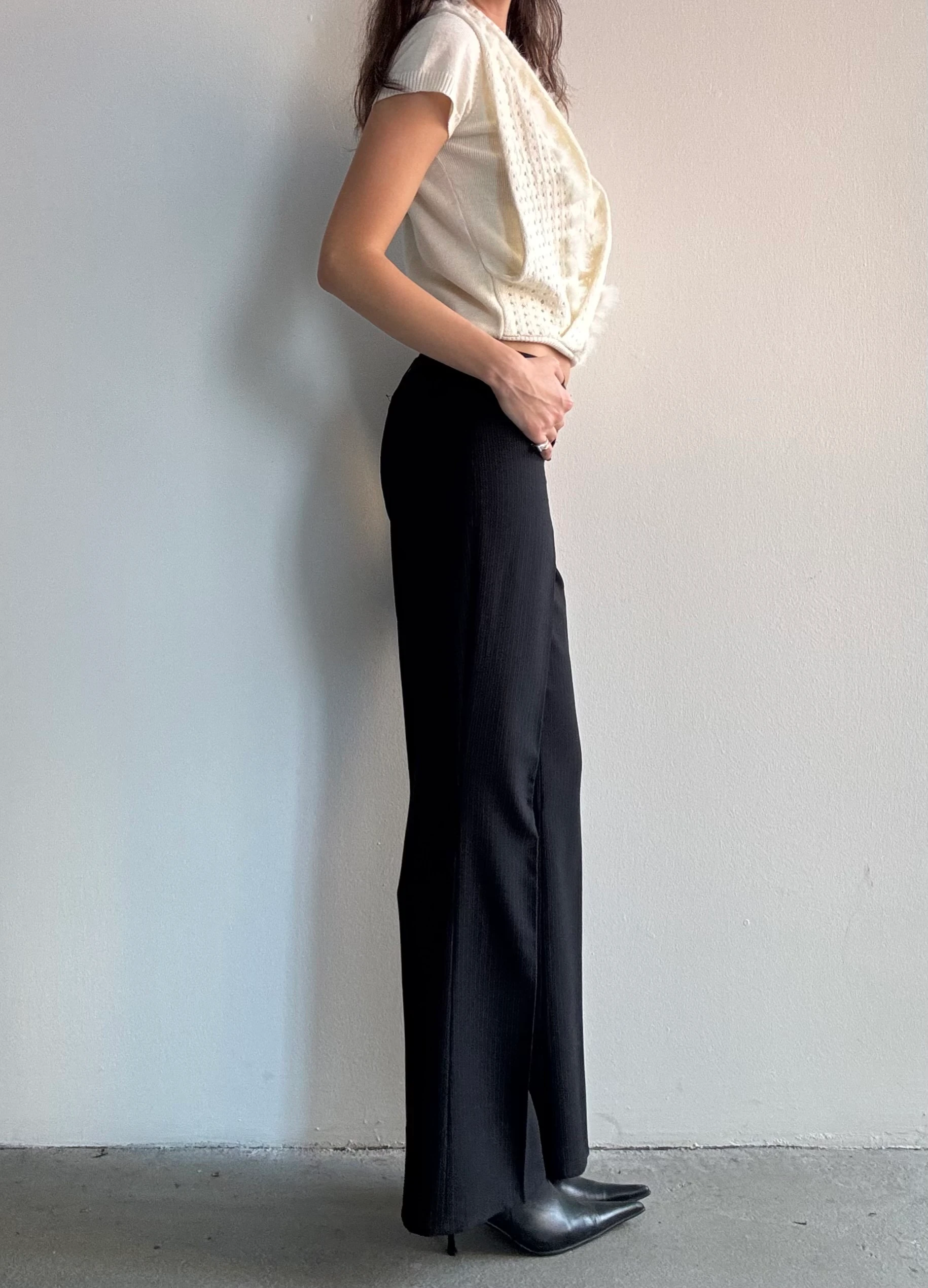 Siyah Fit Kesim Pantolon 