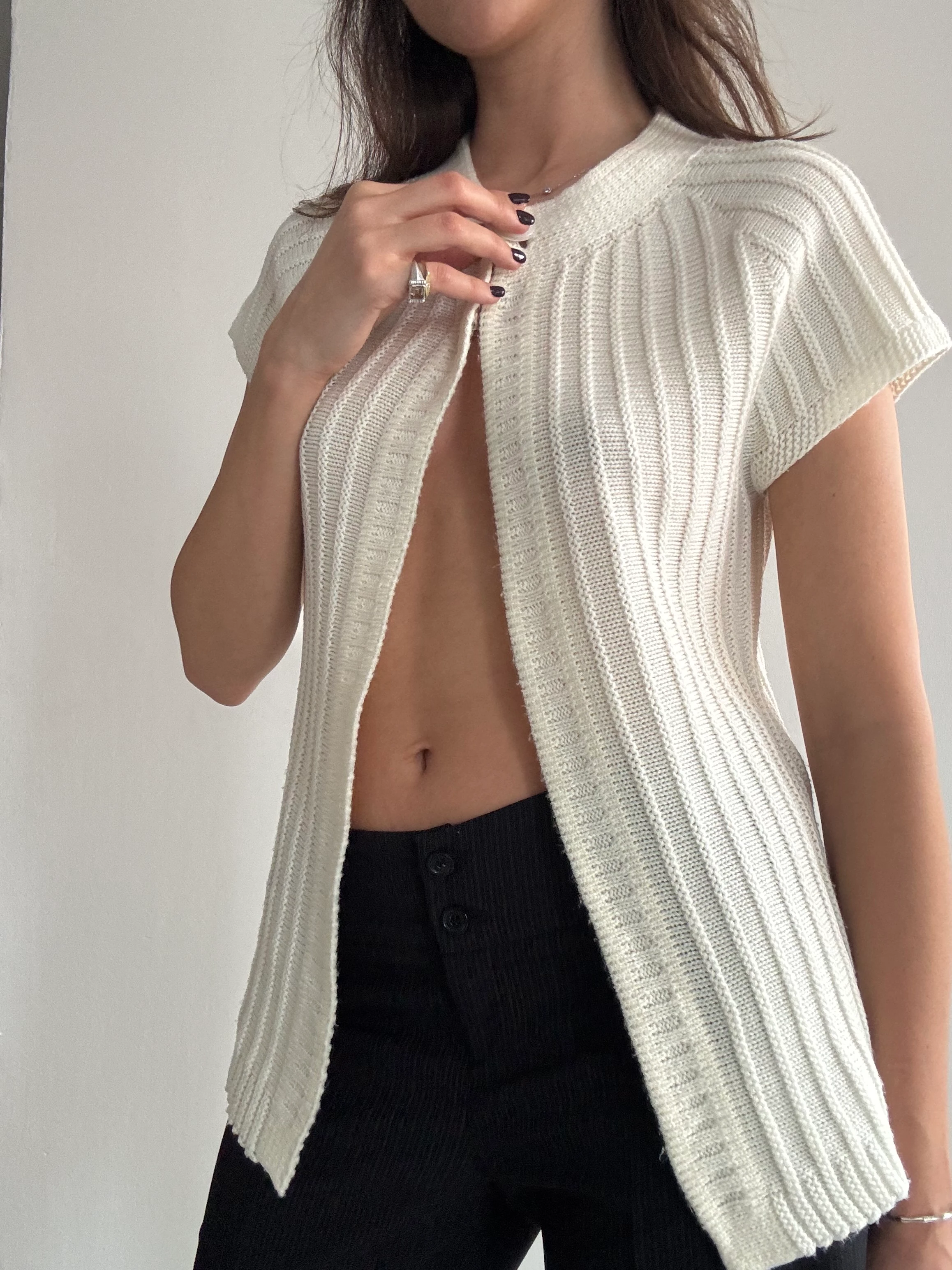 Tek Düğmeli Kısa Kollu Hırka 