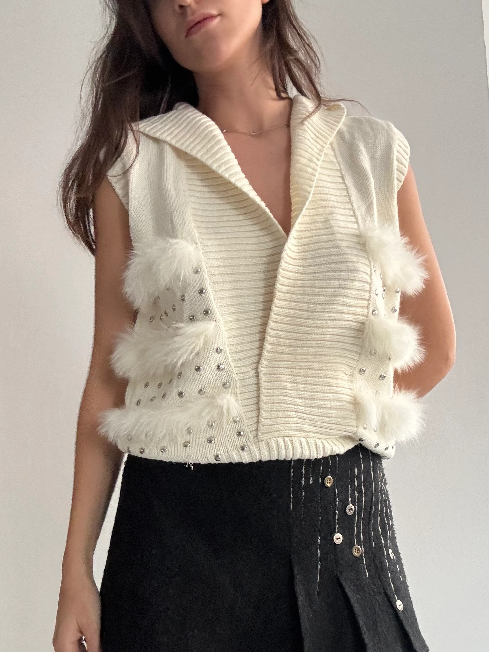 Kürk Ve Taş Detaylı Krem Triko Kazak 