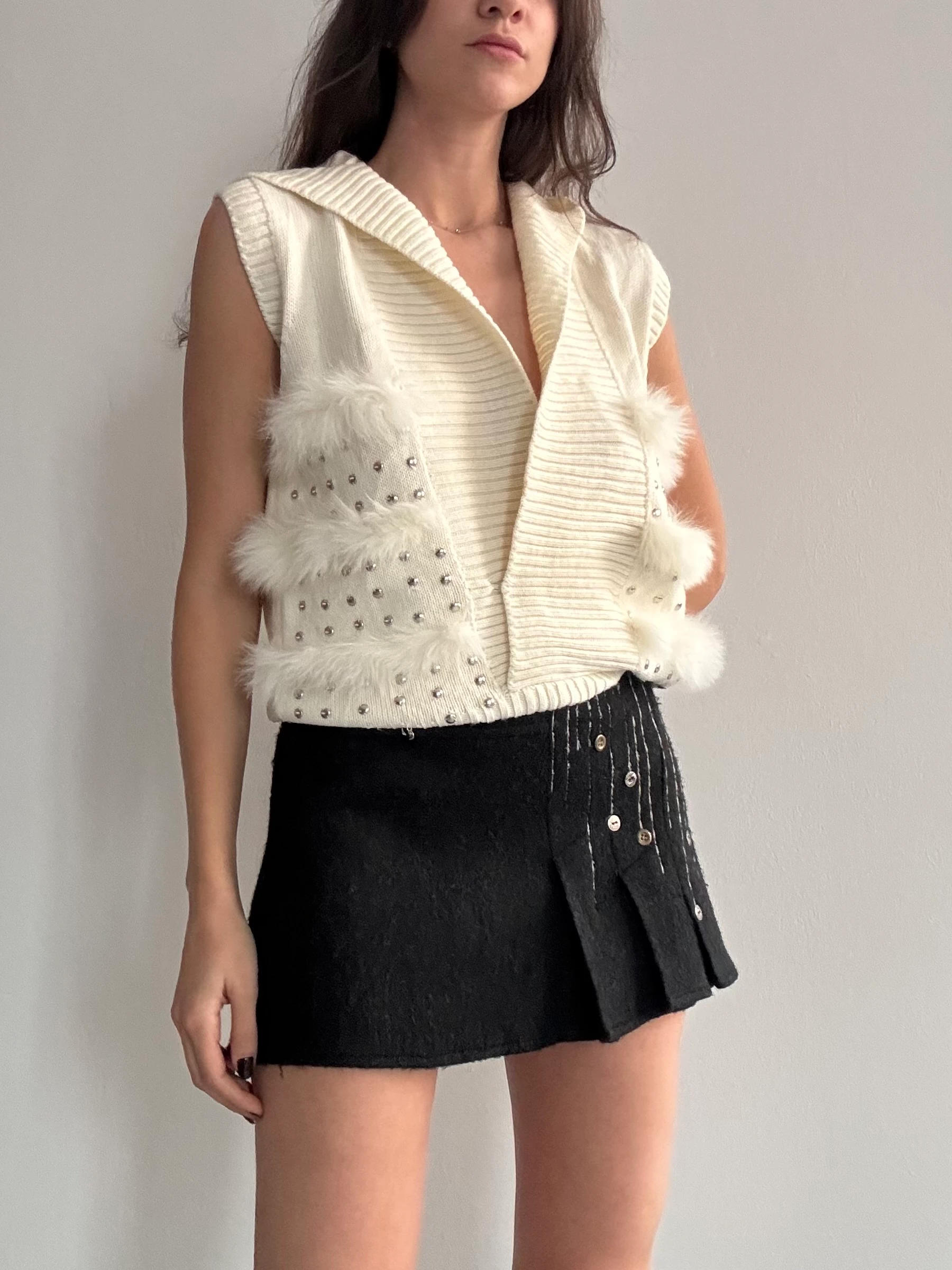 Kürk Ve Taş Detaylı Krem Triko Kazak 