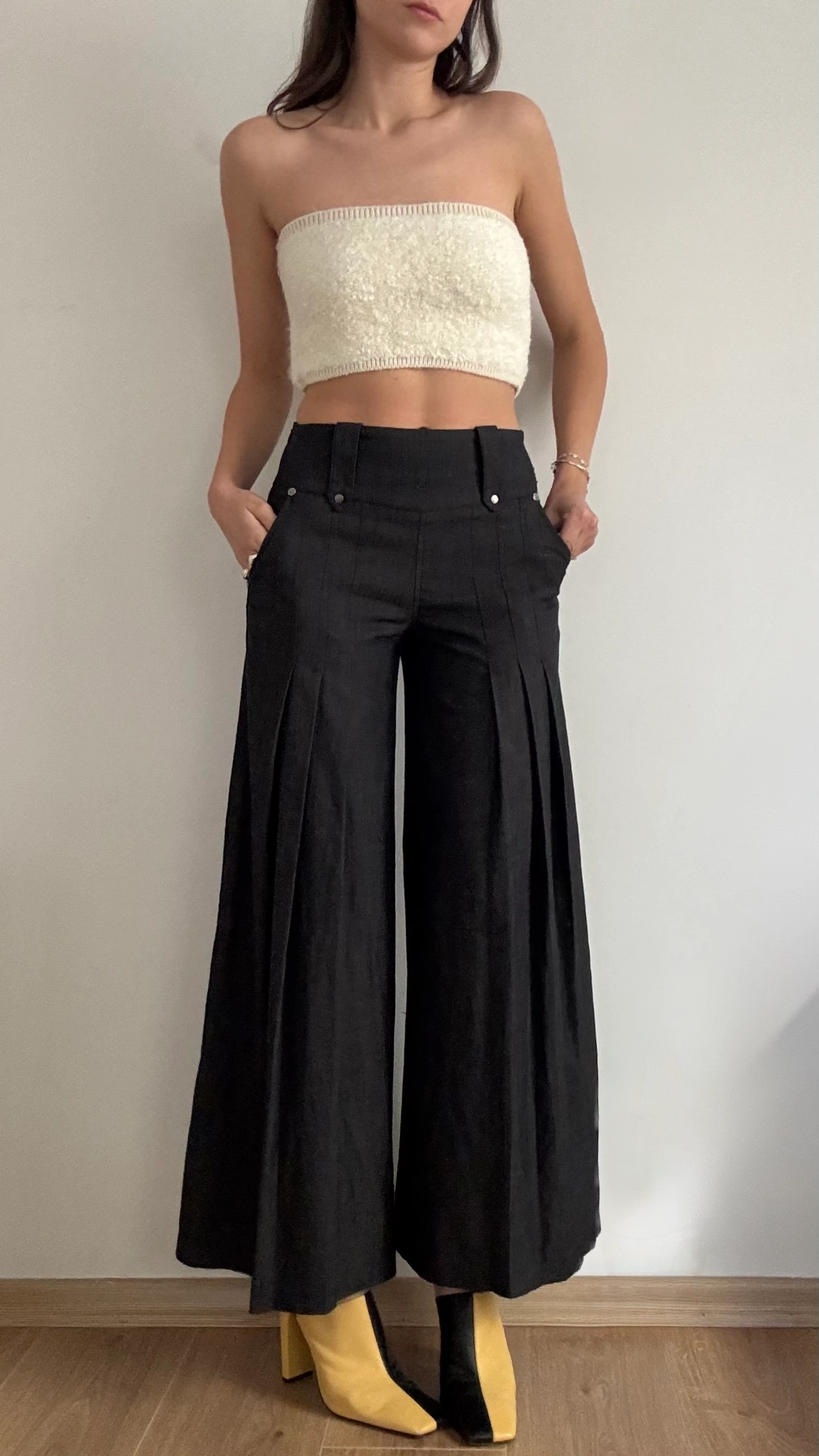 Pileli Geniş Paça Pantolon 