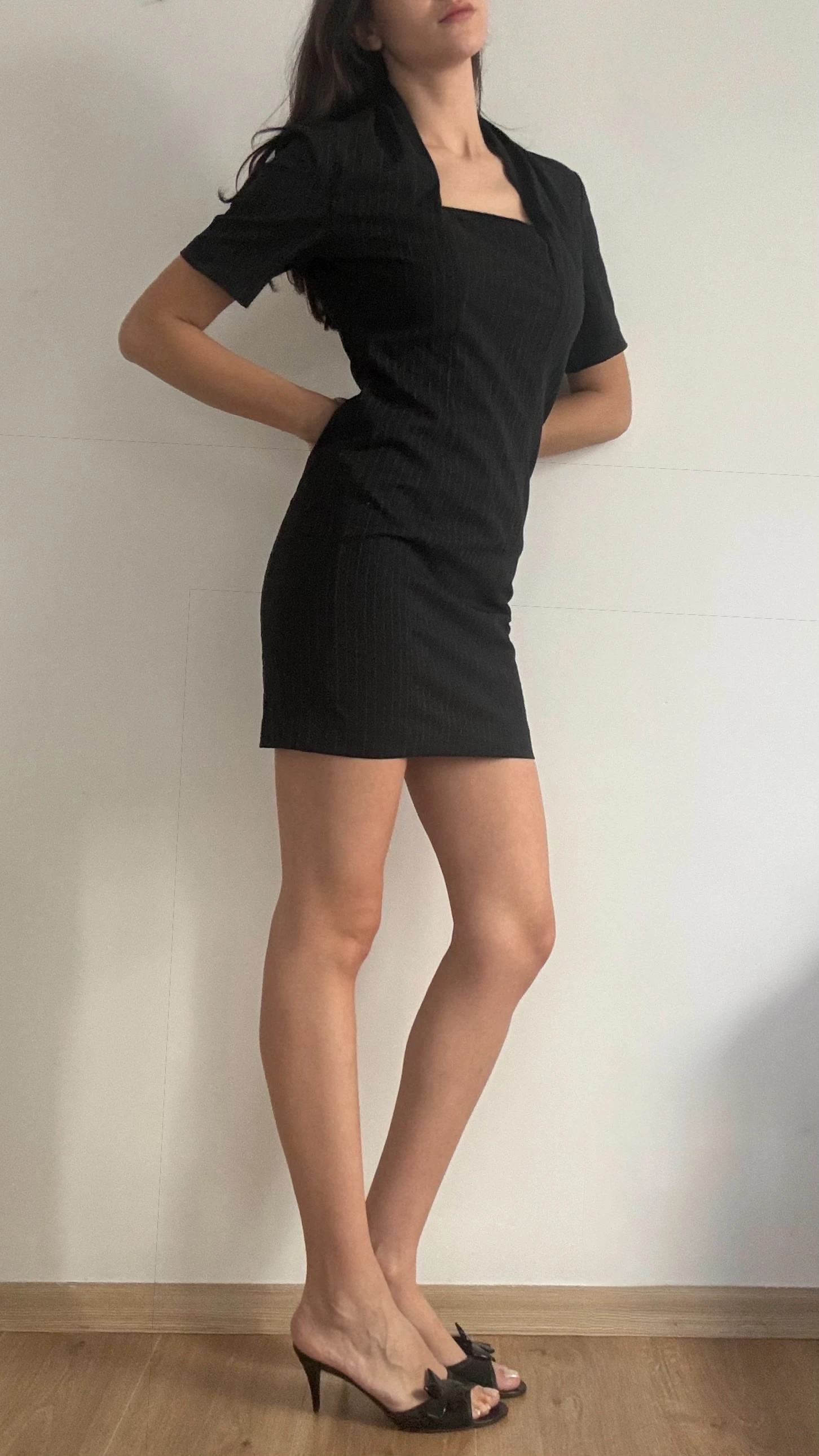 Paris Vintage Kare Yaka Elbise 