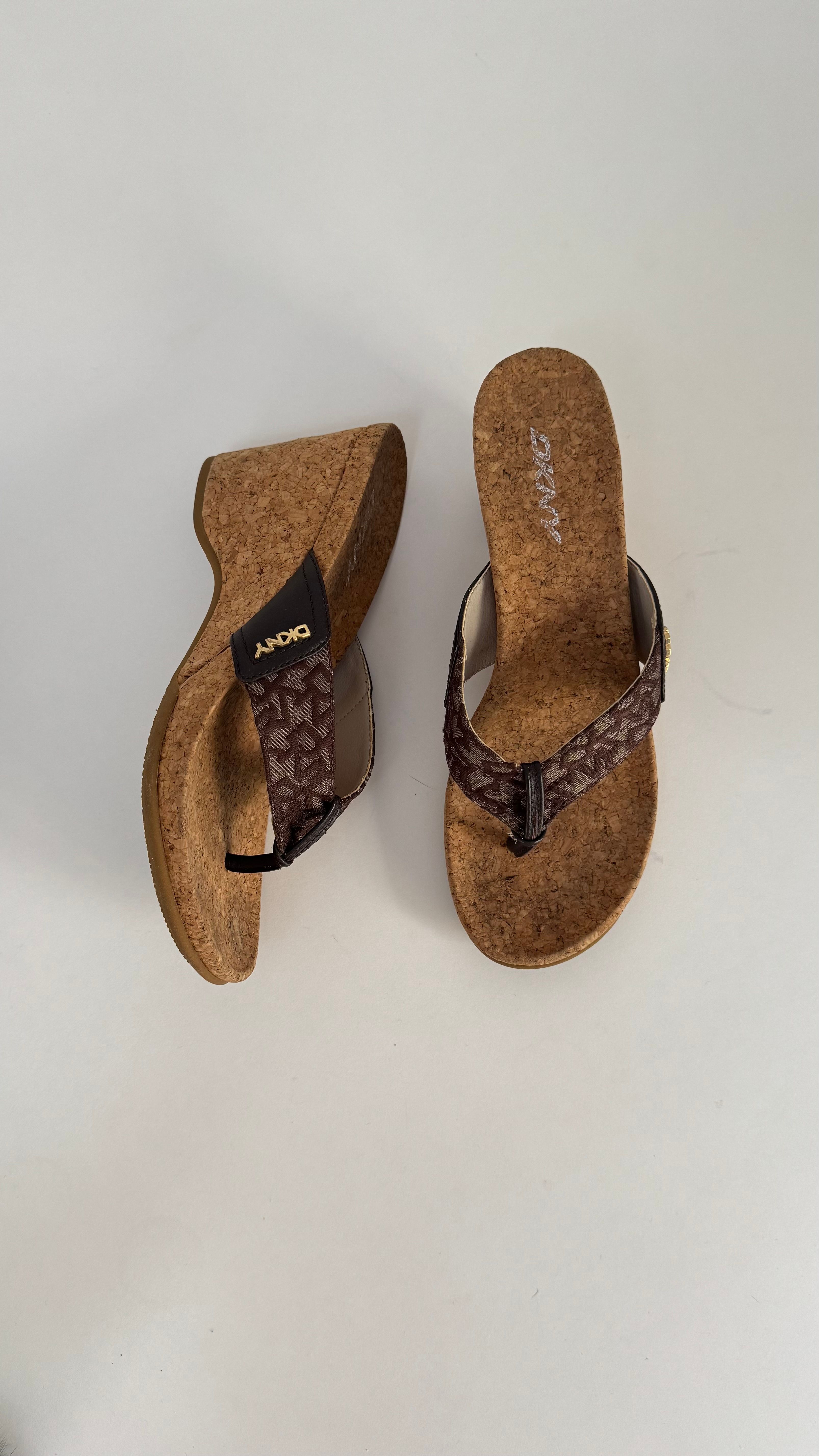 DKNY Platform Terlik 