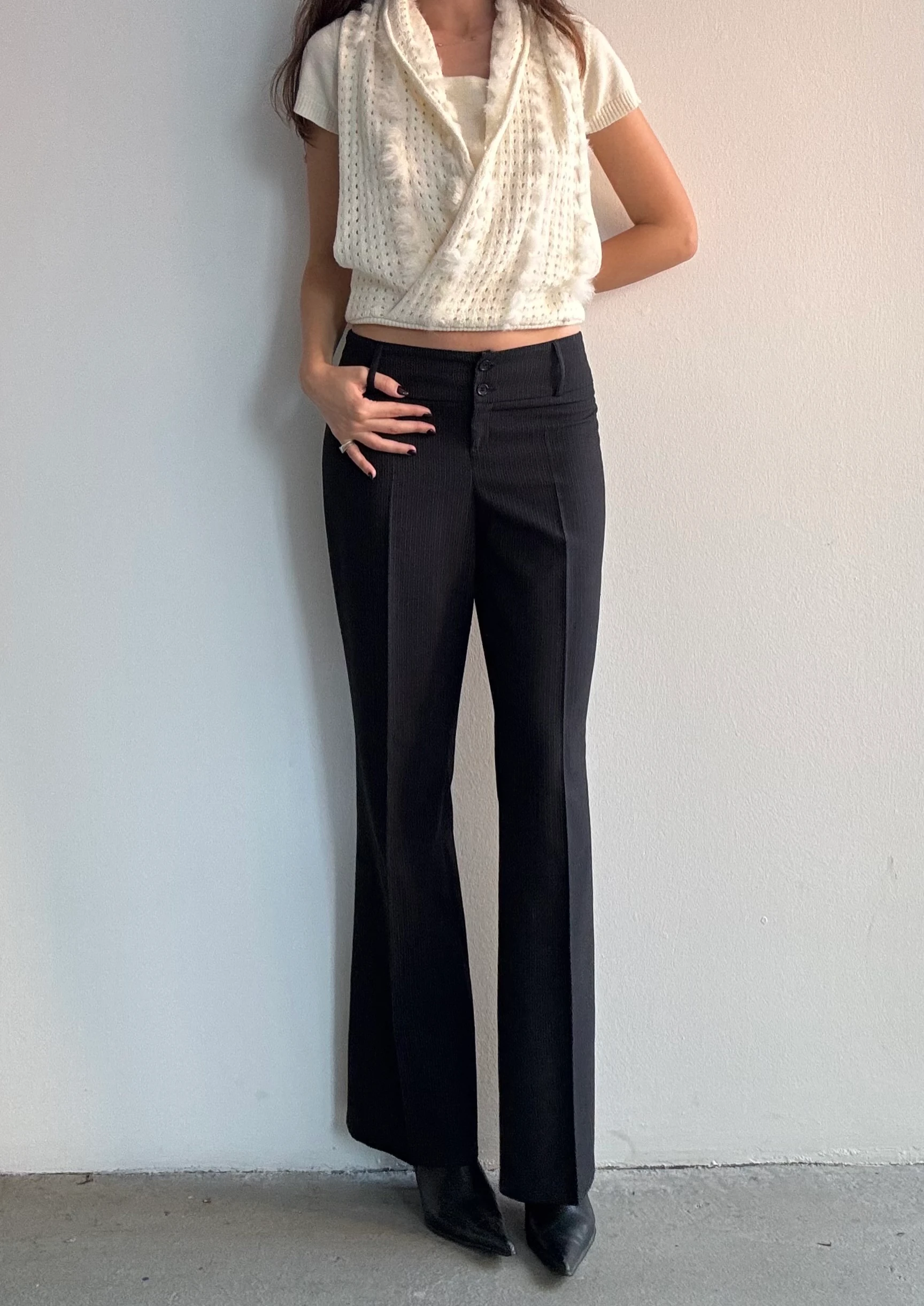 Siyah Fit Kesim Pantolon 