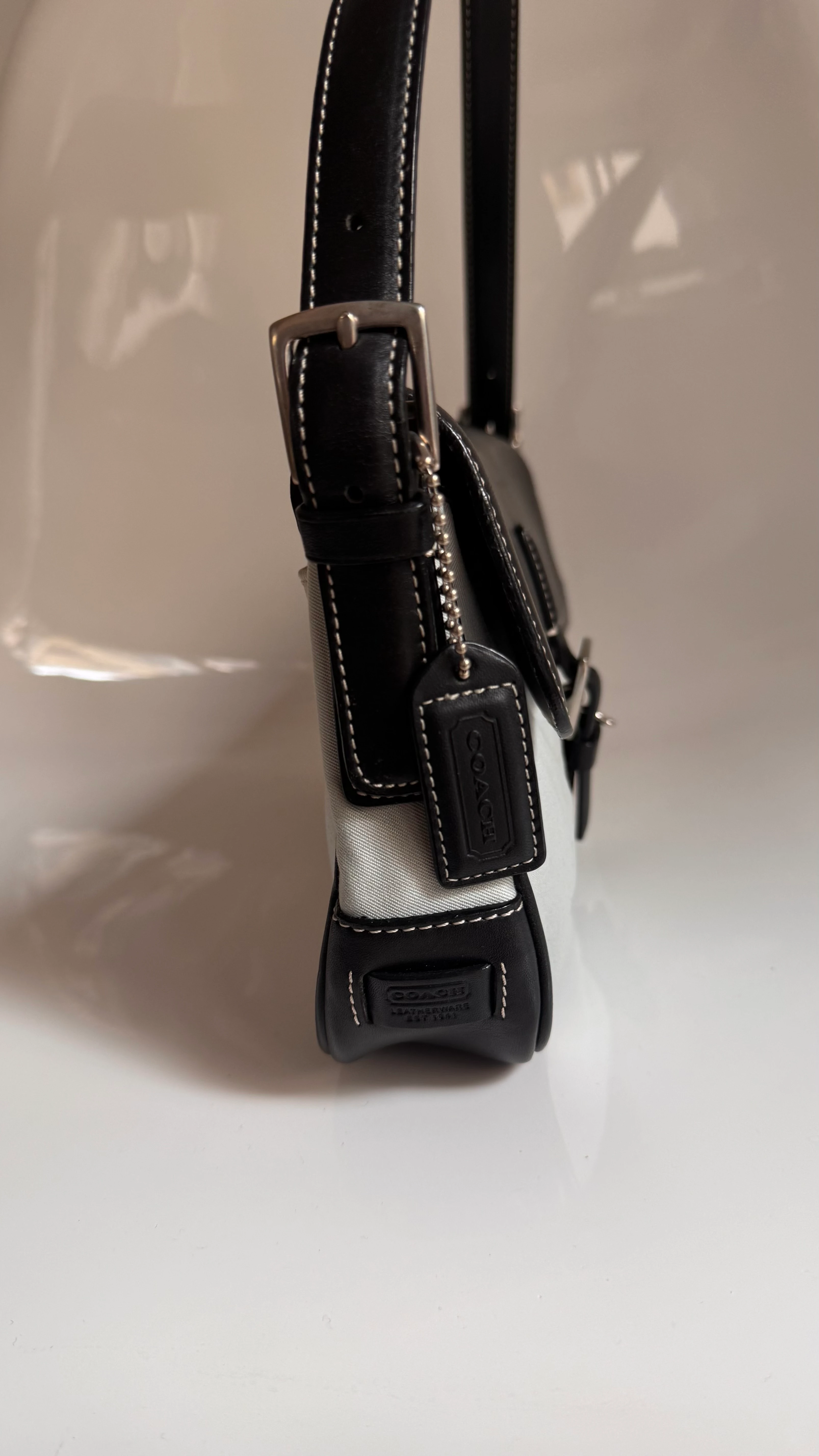 Coach Hampton Flap Çanta 