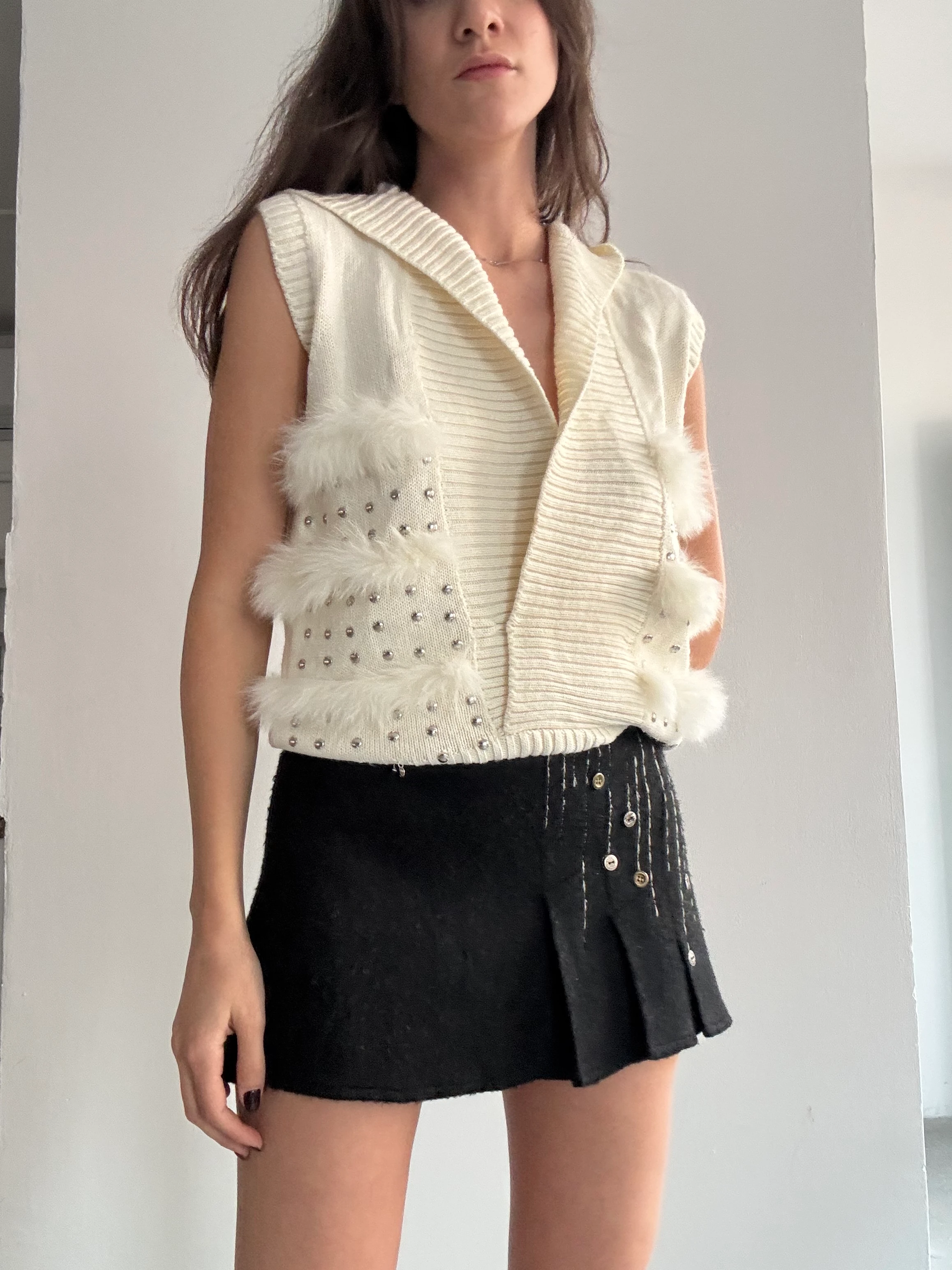 Kürk Ve Taş Detaylı Krem Triko Kazak 