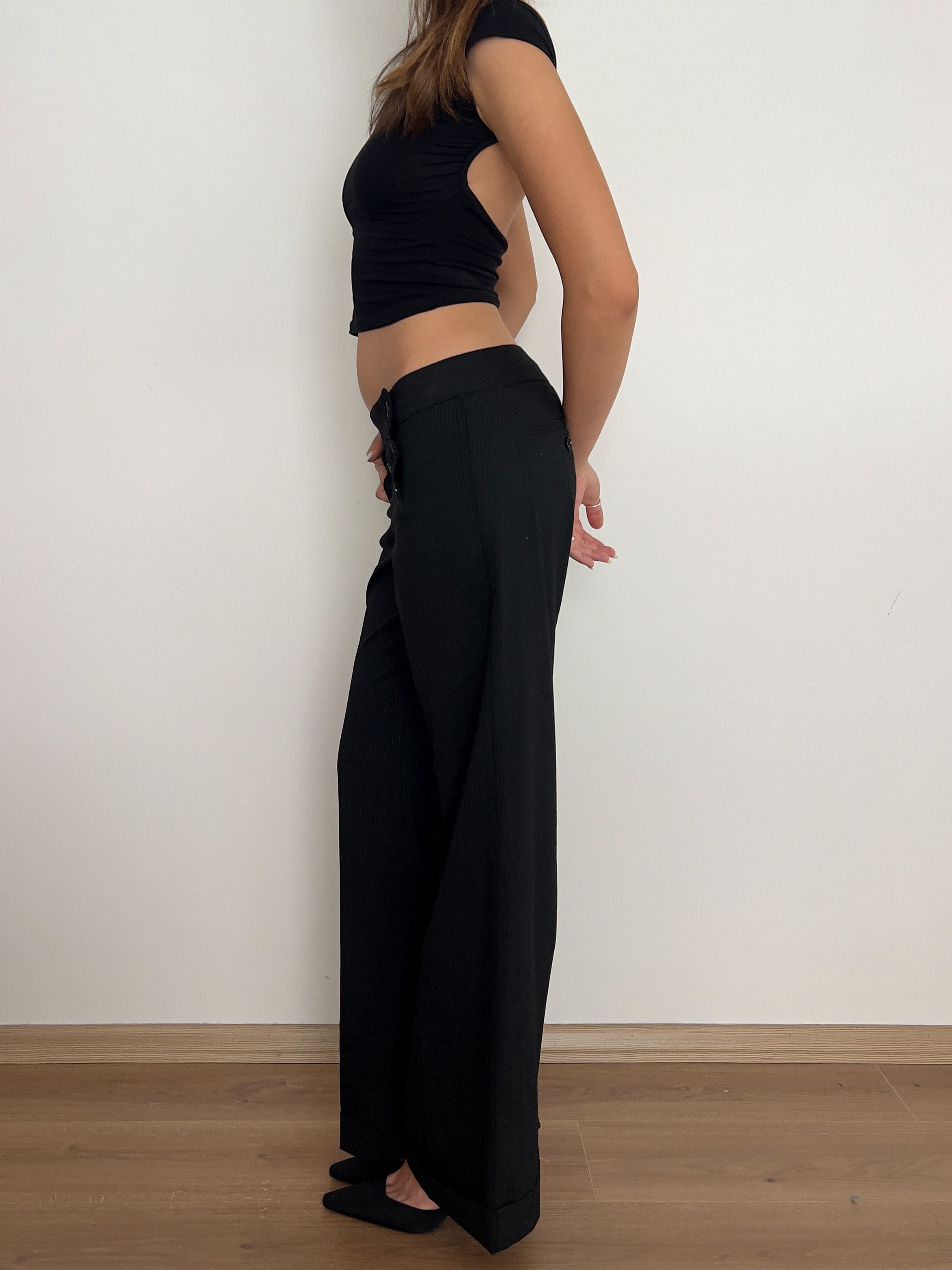 Düğme Detaylı Düşük Bel Pantolon