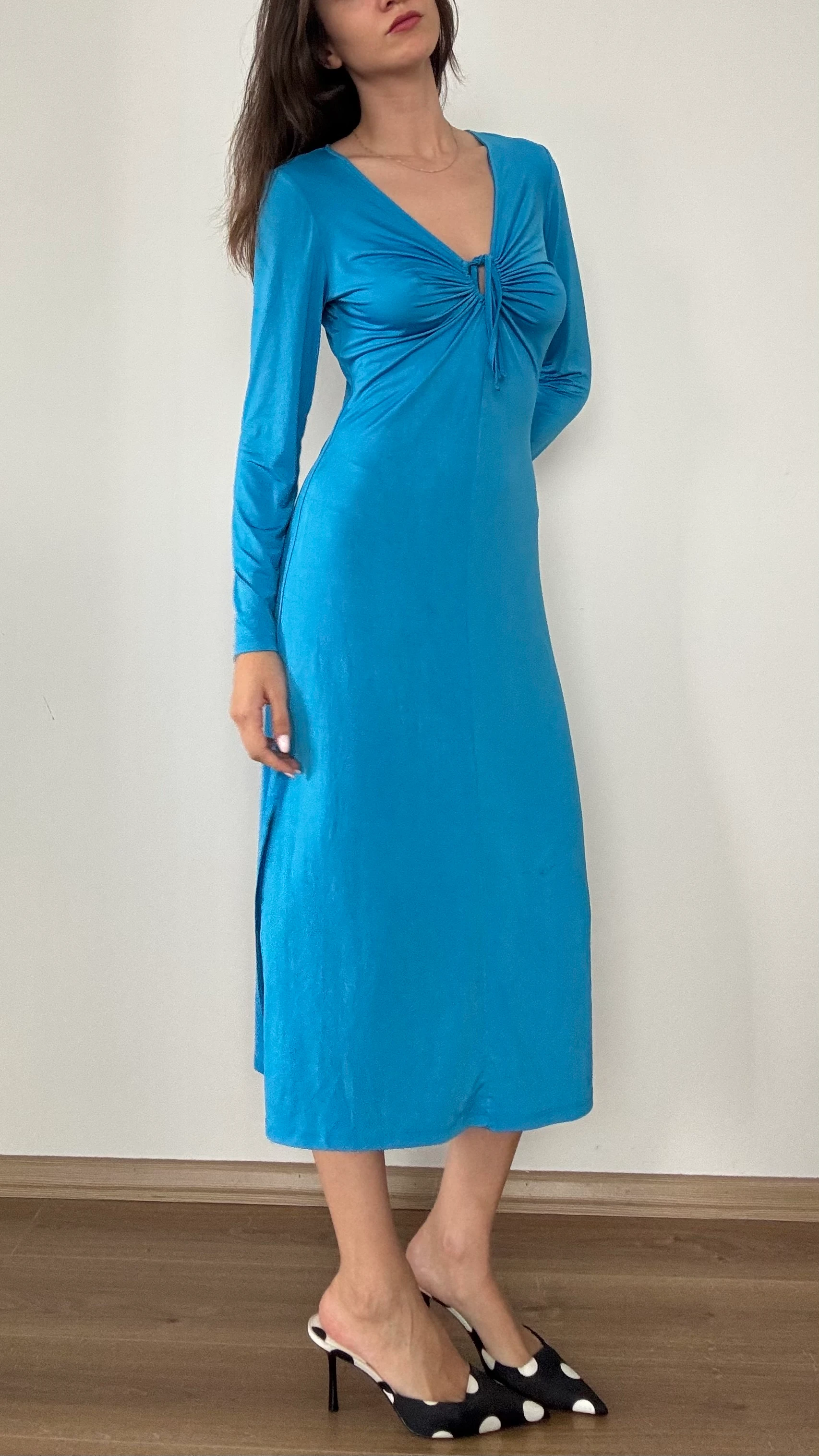 Turkuaz Bağlama Detaylı Midi Elbise 