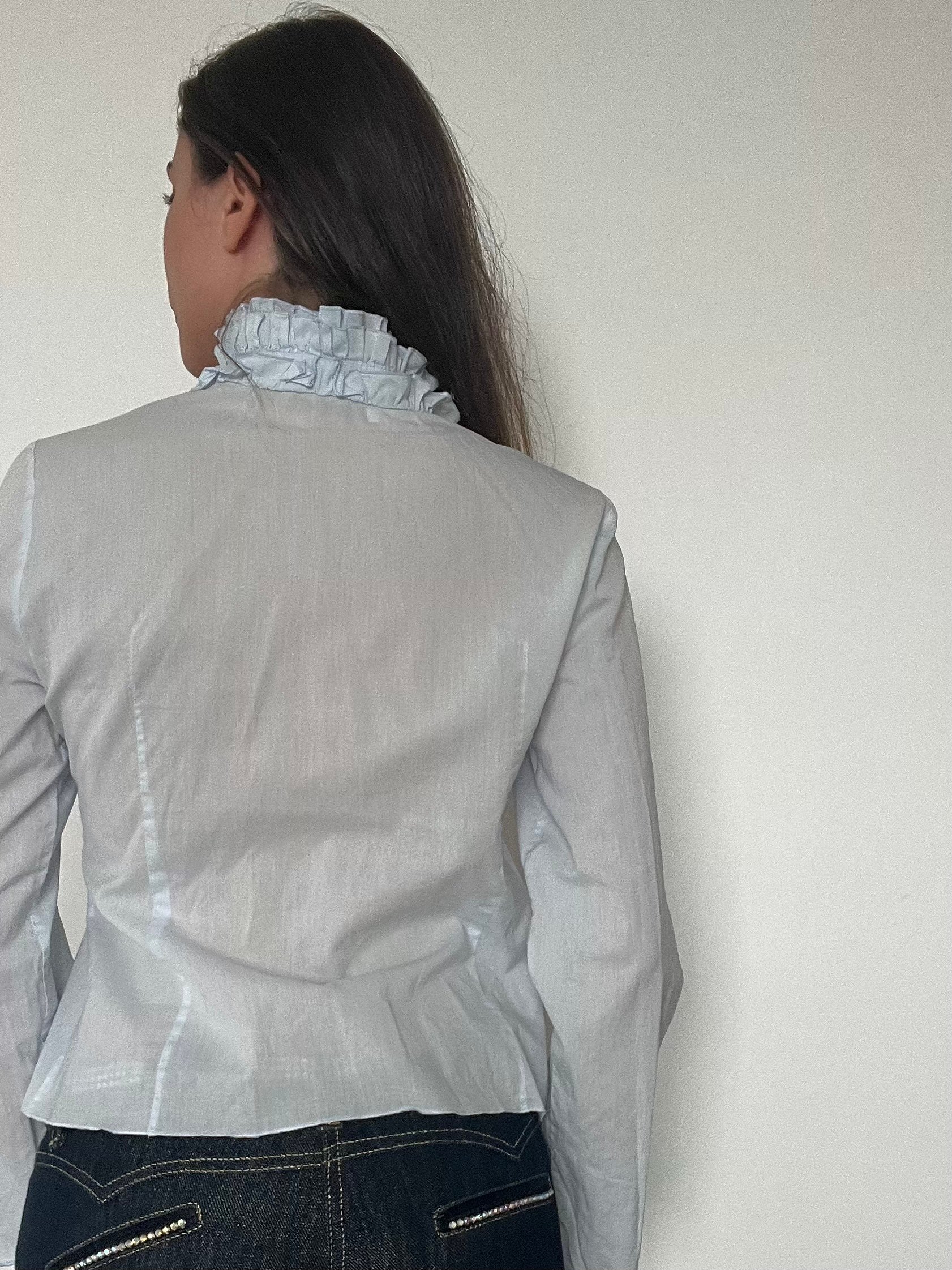 Yüksek Yaka Detaylı Gömlek 