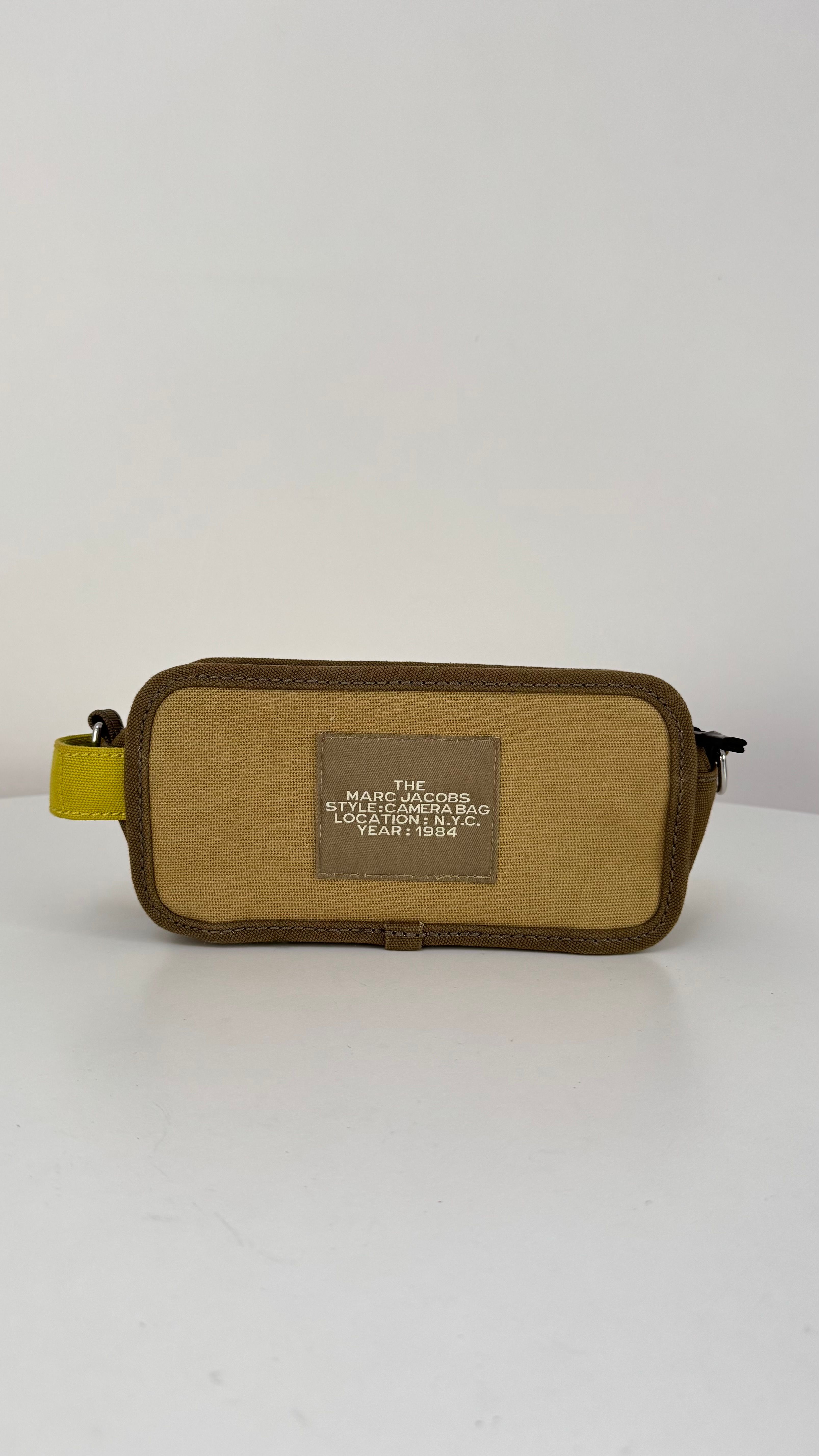 Marc Jacobs Kamera Çantası 