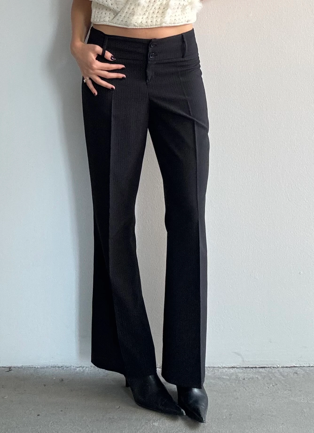 Siyah Fit Kesim Pantolon 