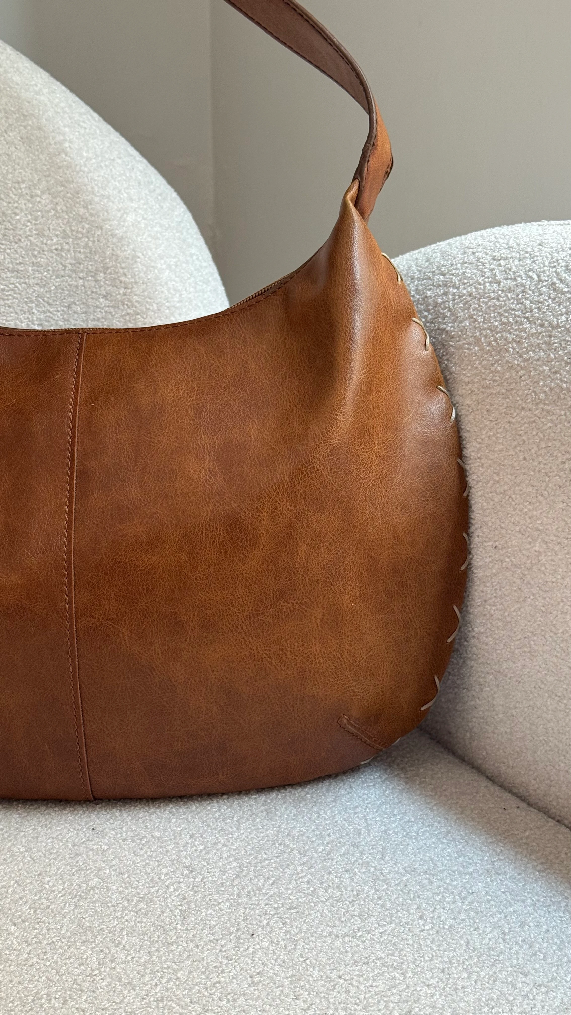 Nine West Deri Omuz Çantası 