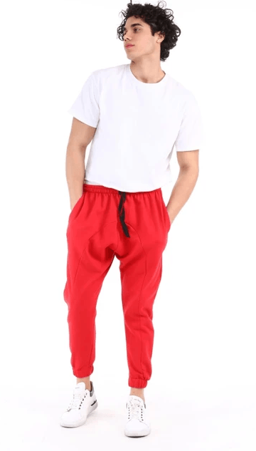 KIRMIZI YARIM ŞALVAR EŞOFMAN MODEL