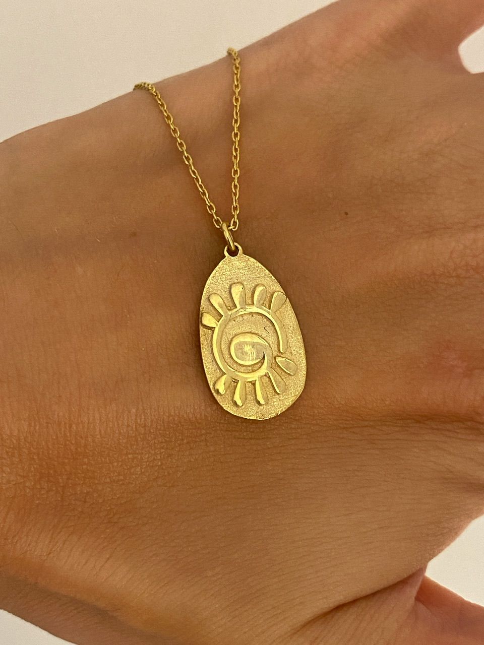 925 Gümüş | Güneş Figürlü Madalyon Kolye